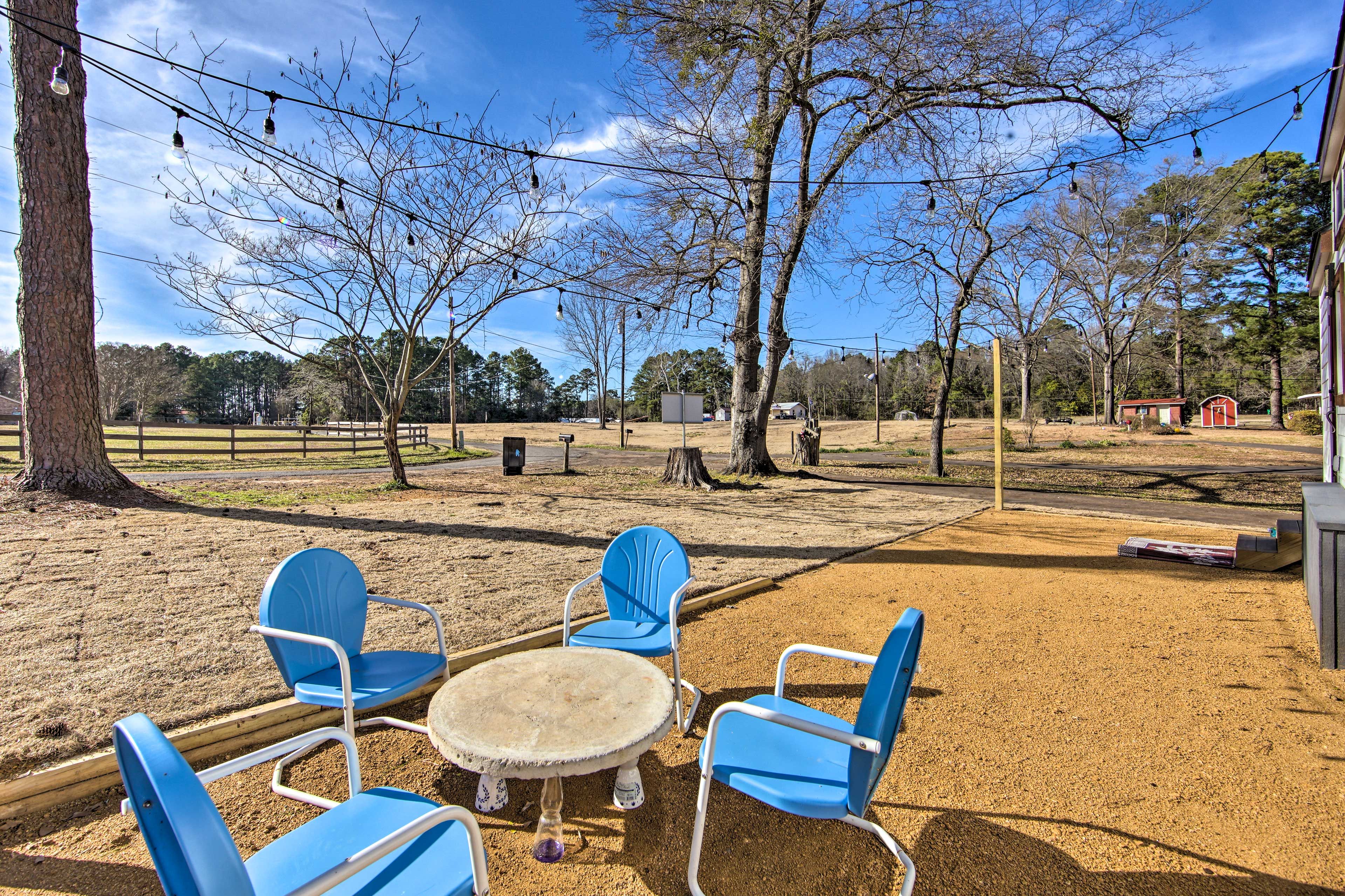 Outdoor Seating