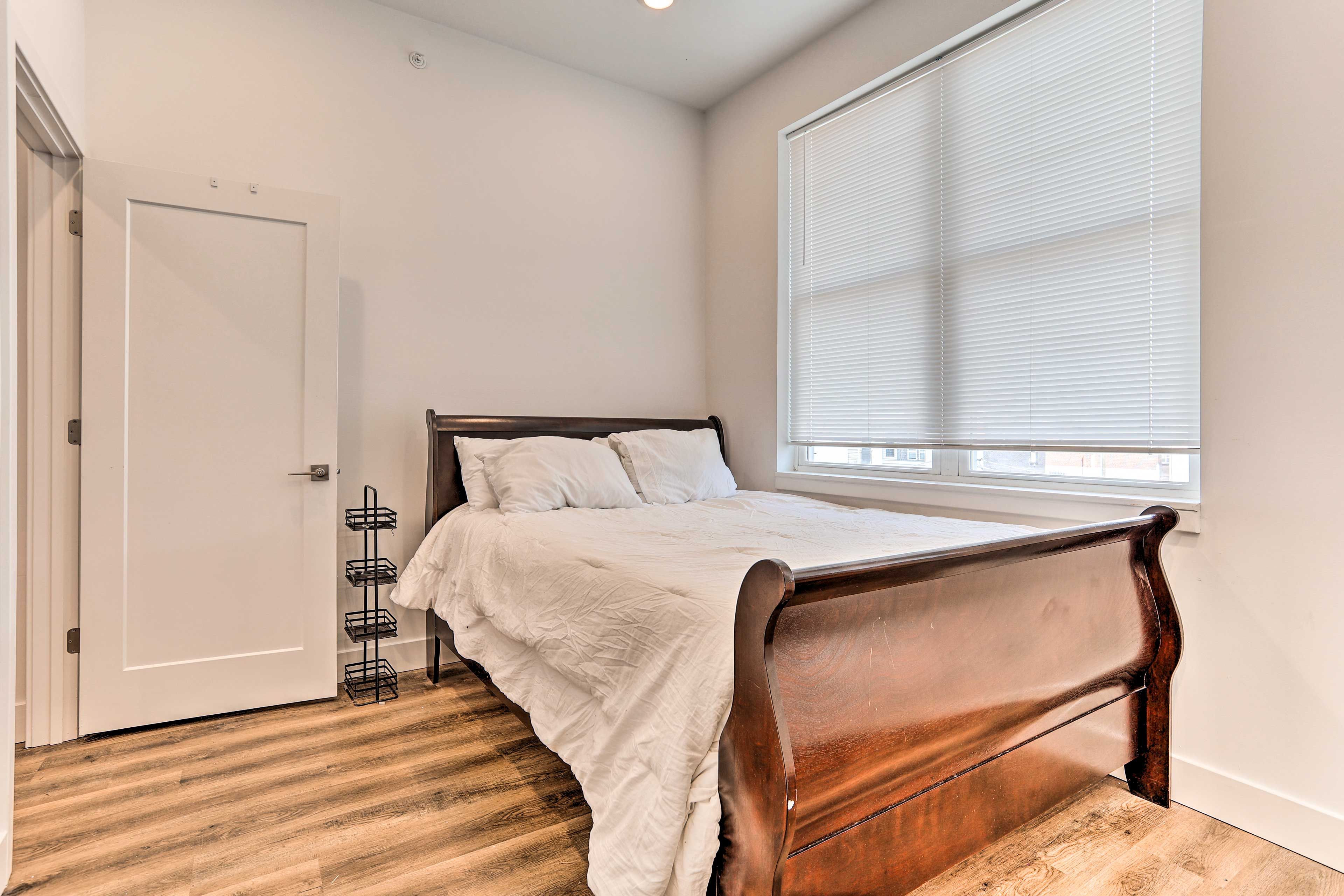 Bedroom | Linens Provided