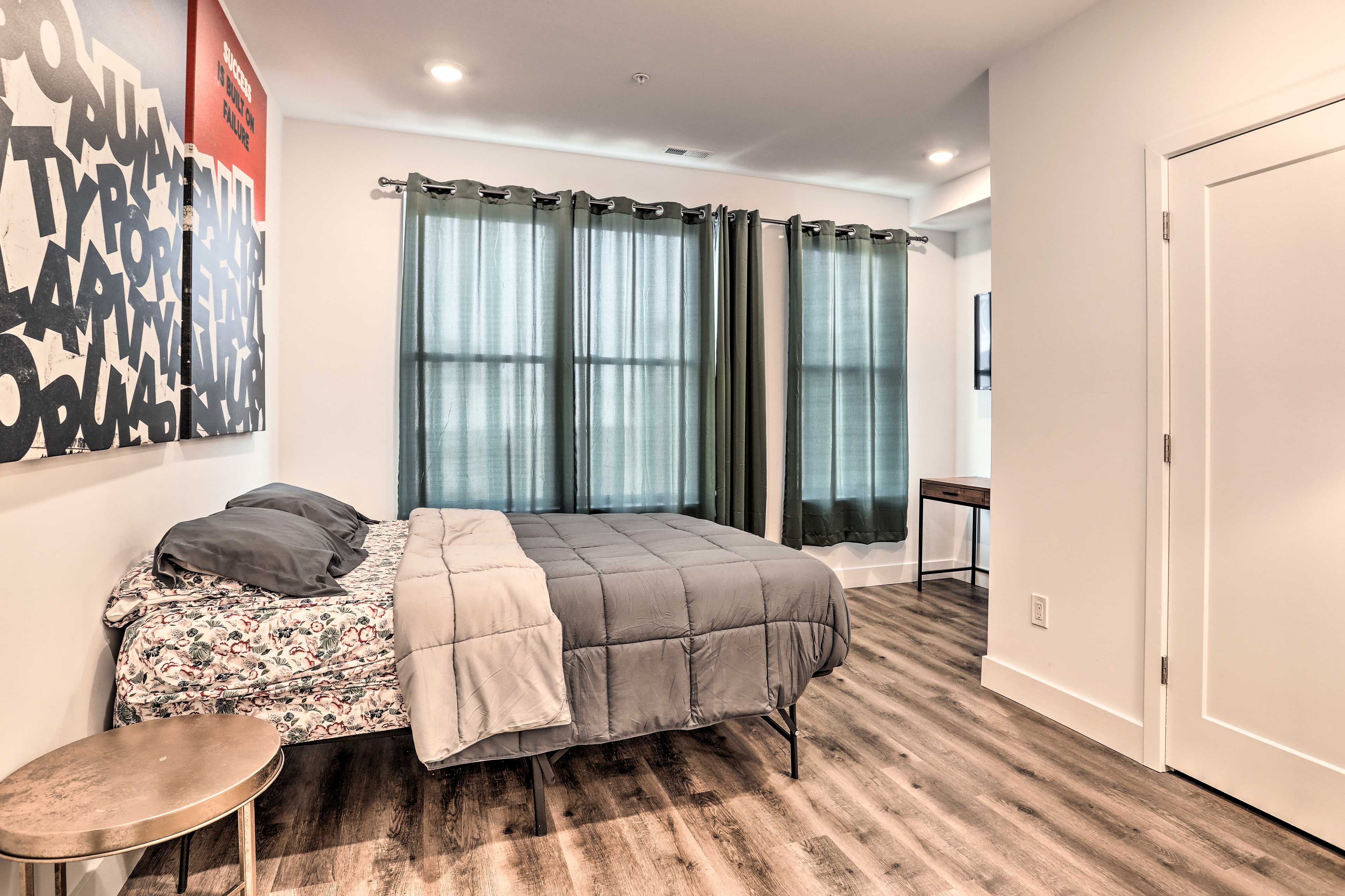 Bedroom | Linens Provided