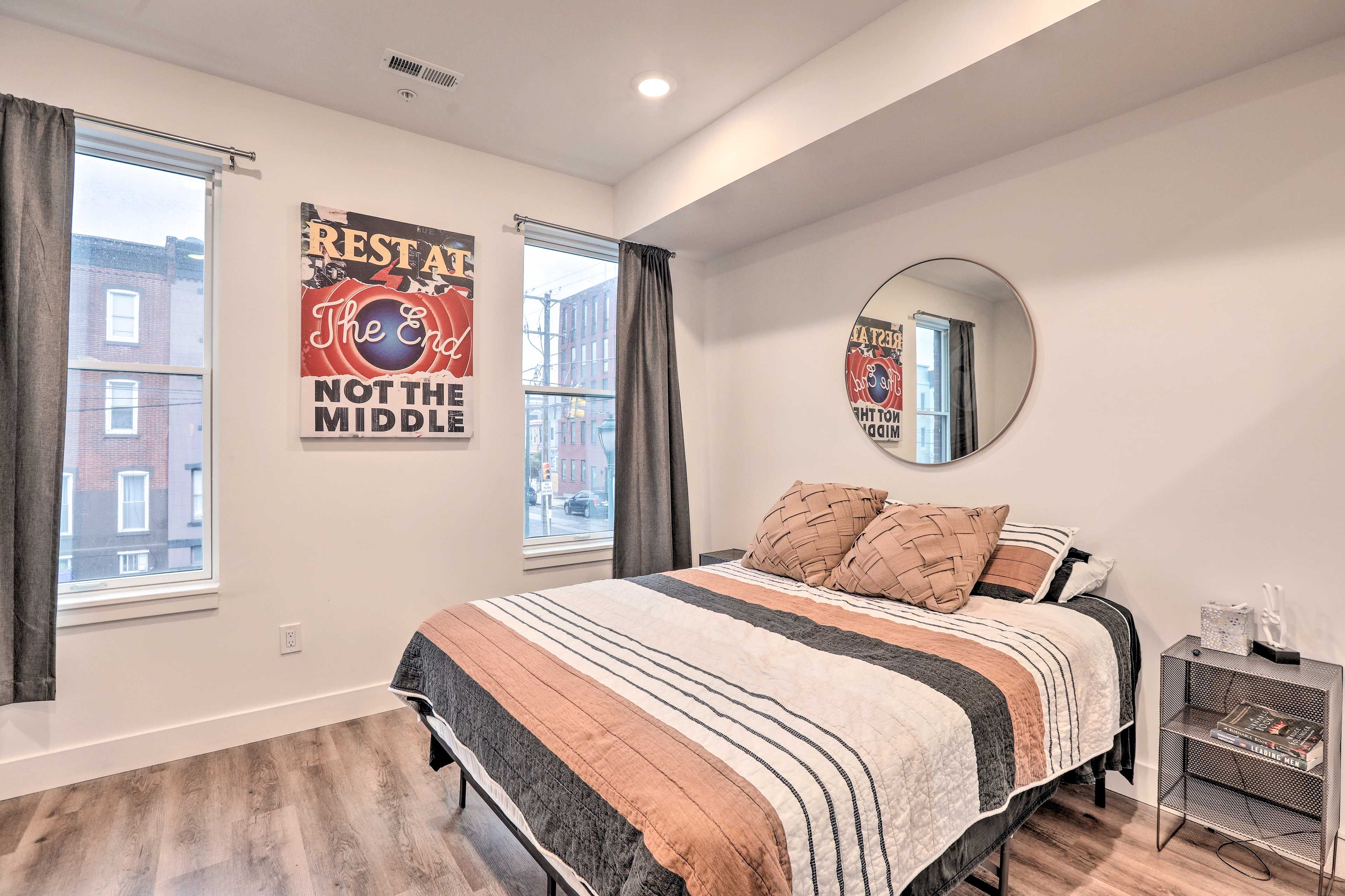 Bedroom | Queen Bed