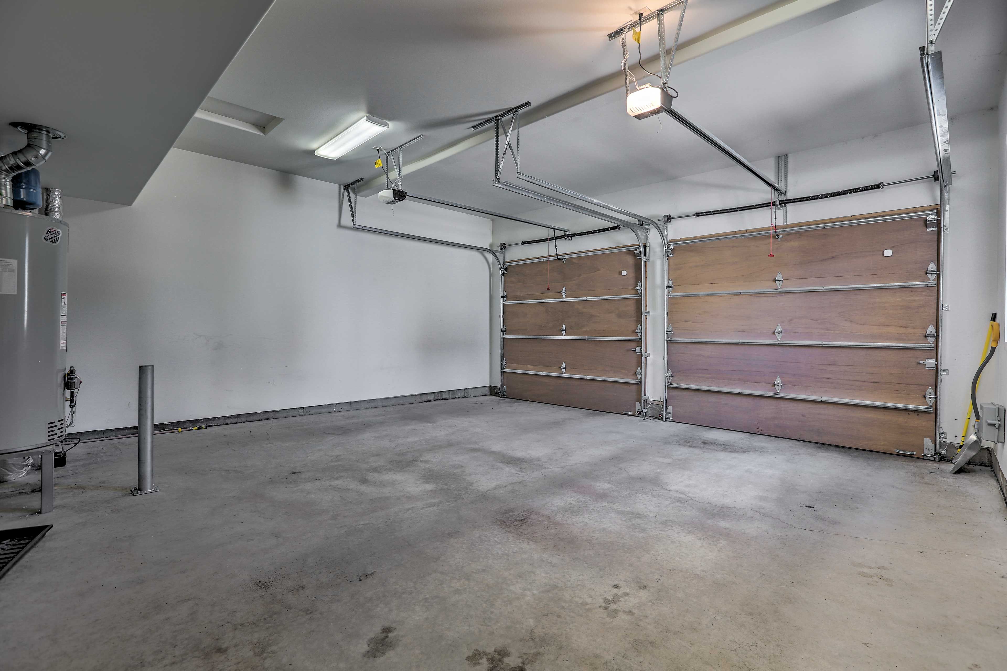 Parking | Driveway (2 Vehicles) | Garage (2 Vehicles) | No Street Parking
