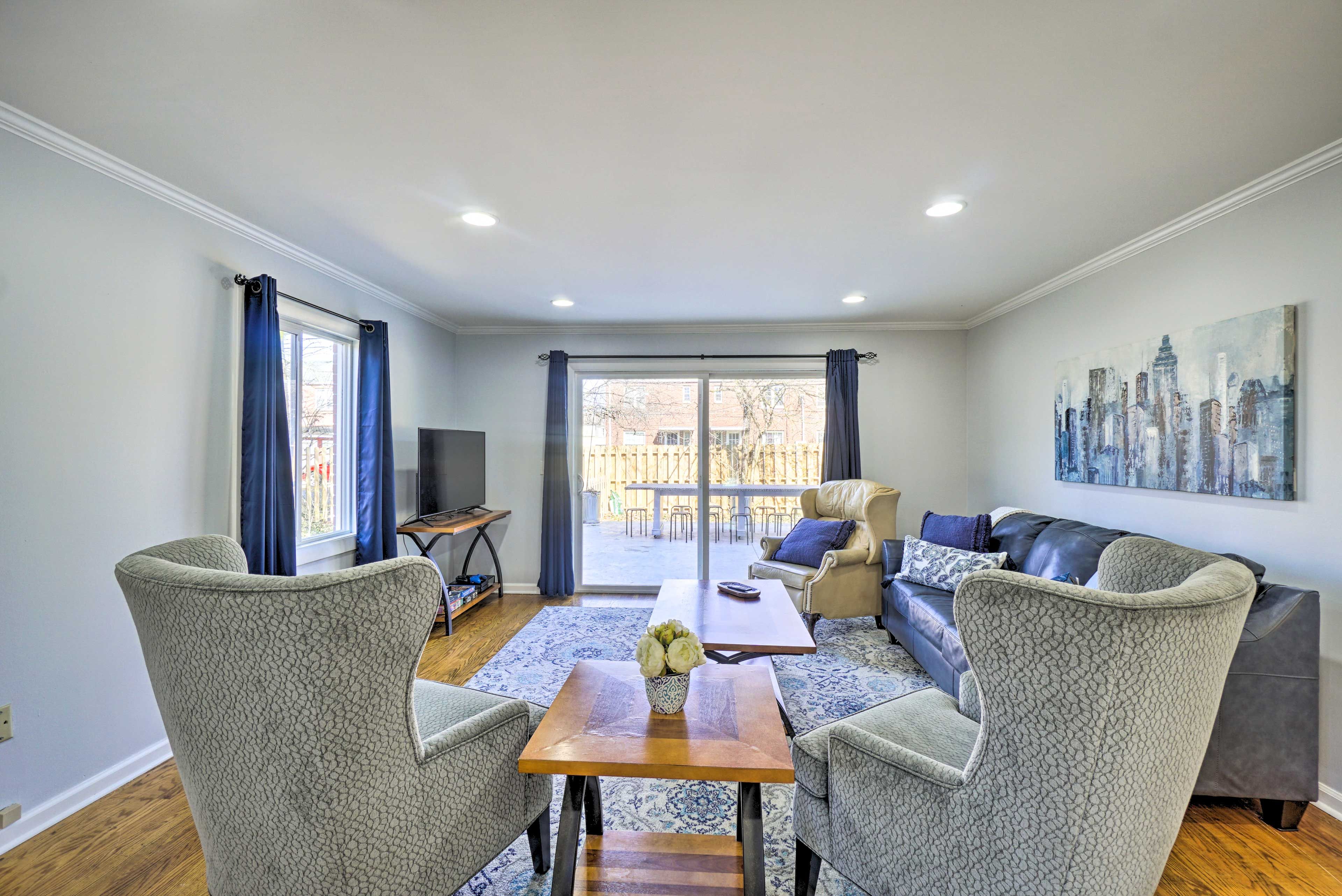 Living Room | Full Sleeper Sofa