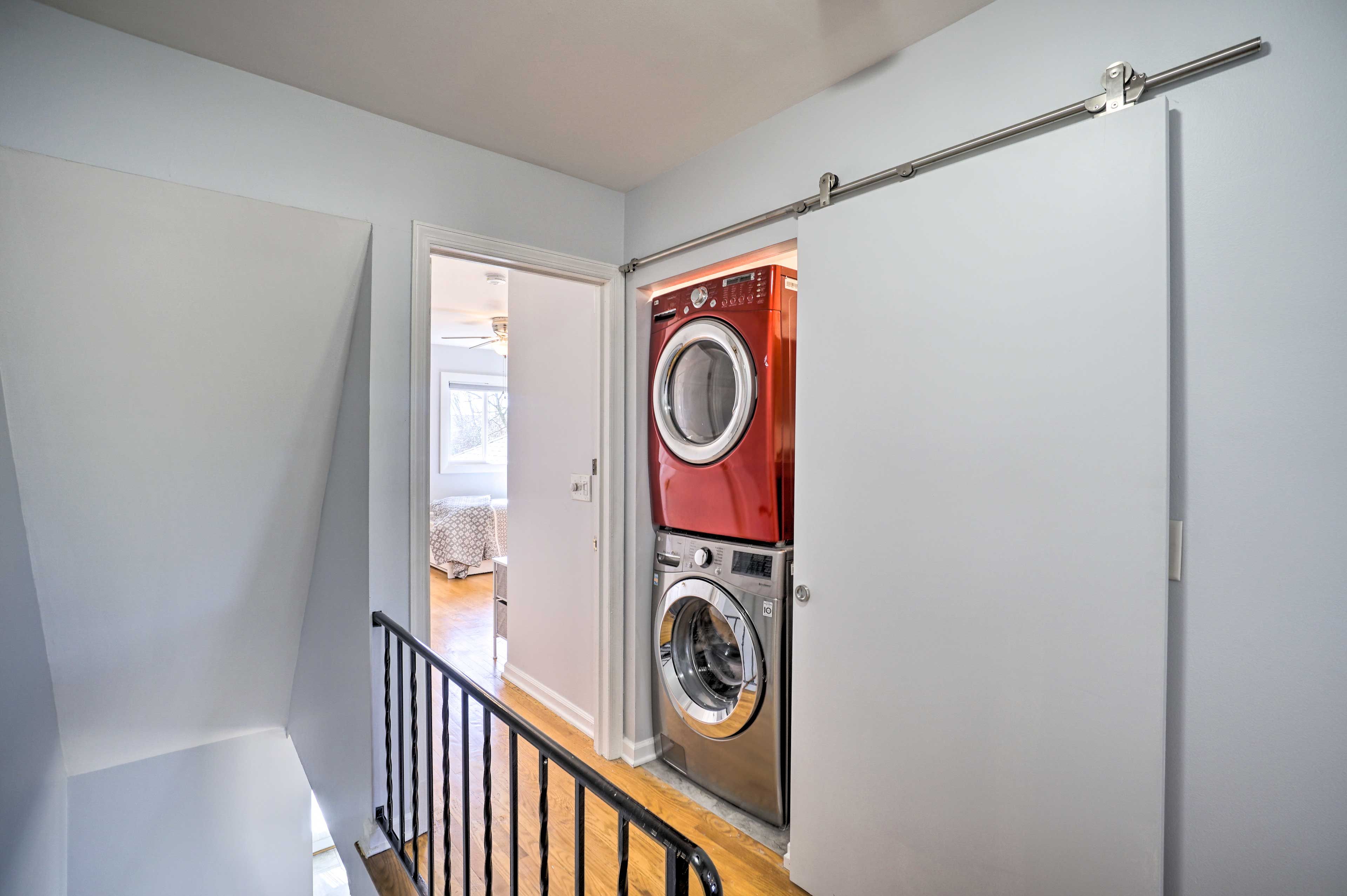 Upper Level | Washer/Dryer