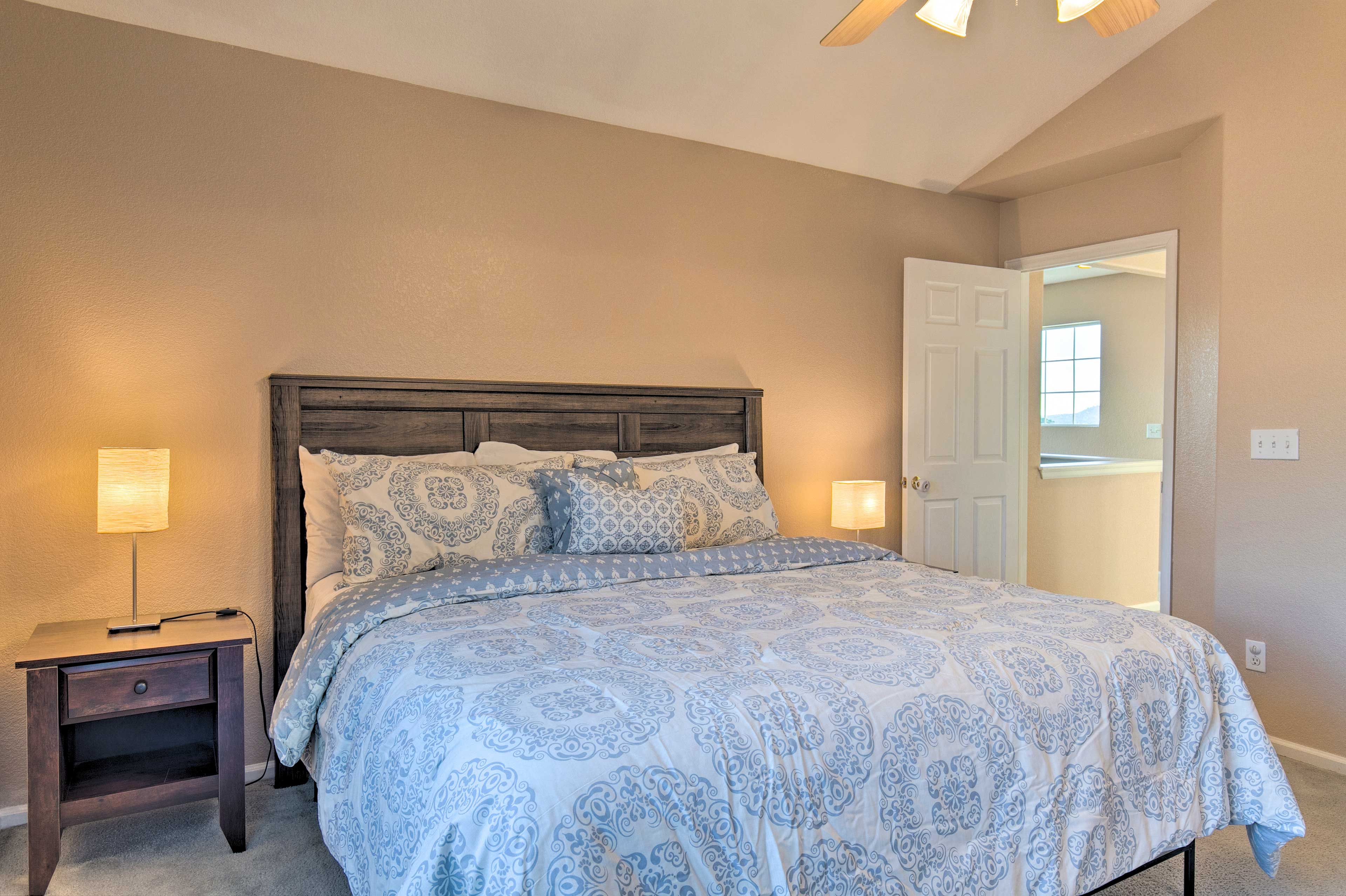 Bedroom 2 | King Bed | 2nd Floor