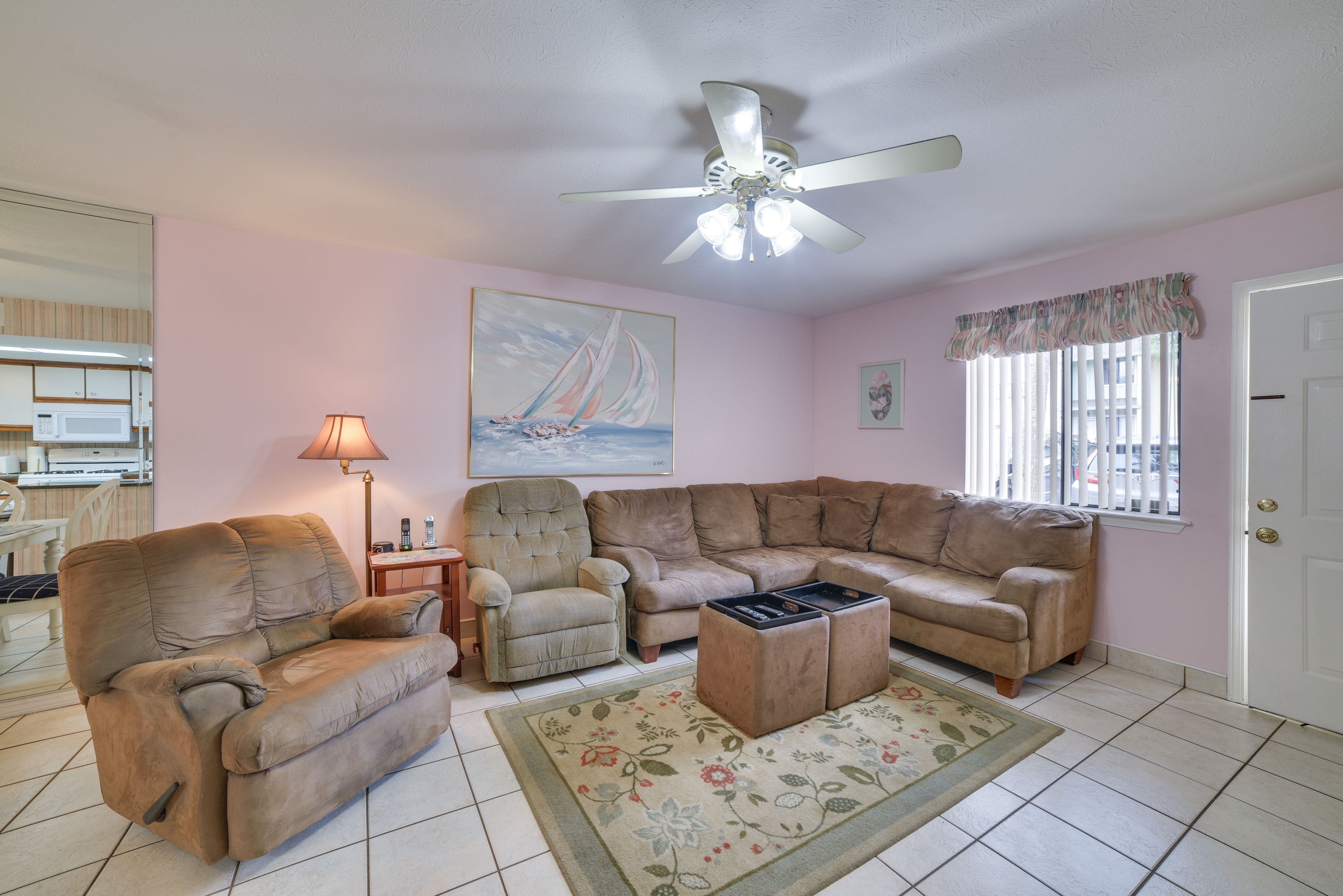 Living Room | 1st Floor | Smart TV w/ Cable | Free WiFi | Central Heat & A/C
