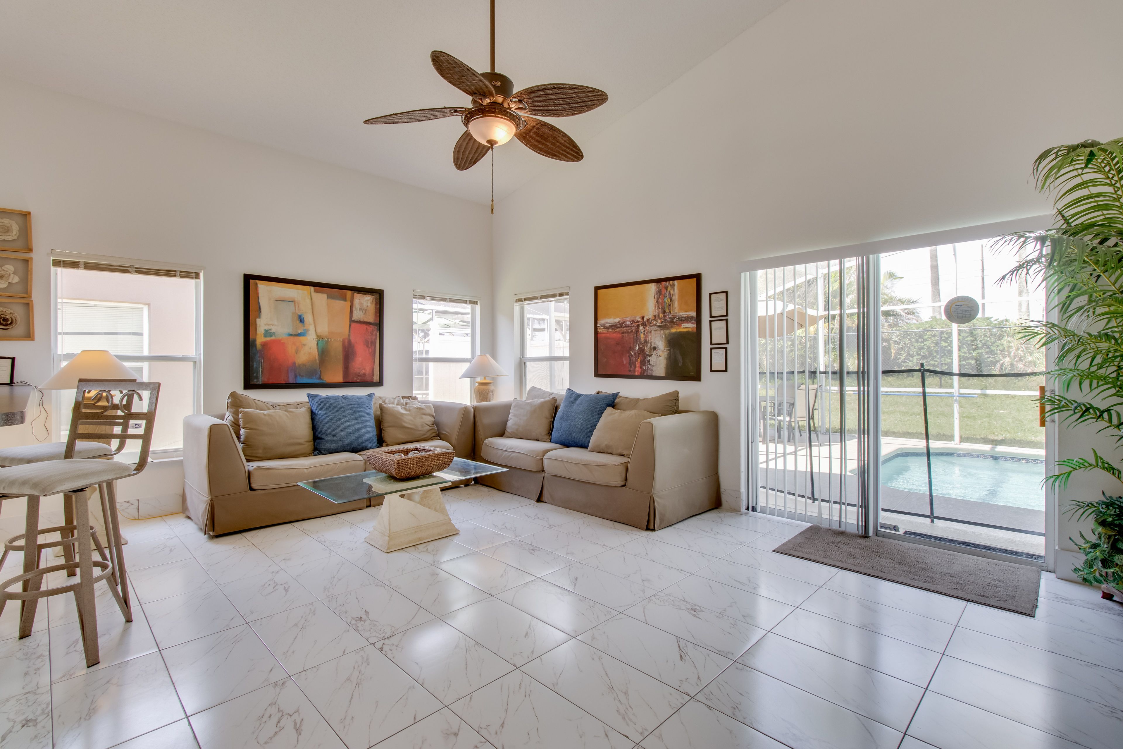 Davenport Vacation Rental | 5BR | 3BA | 2,376 Sq Ft | Step-Free Entry