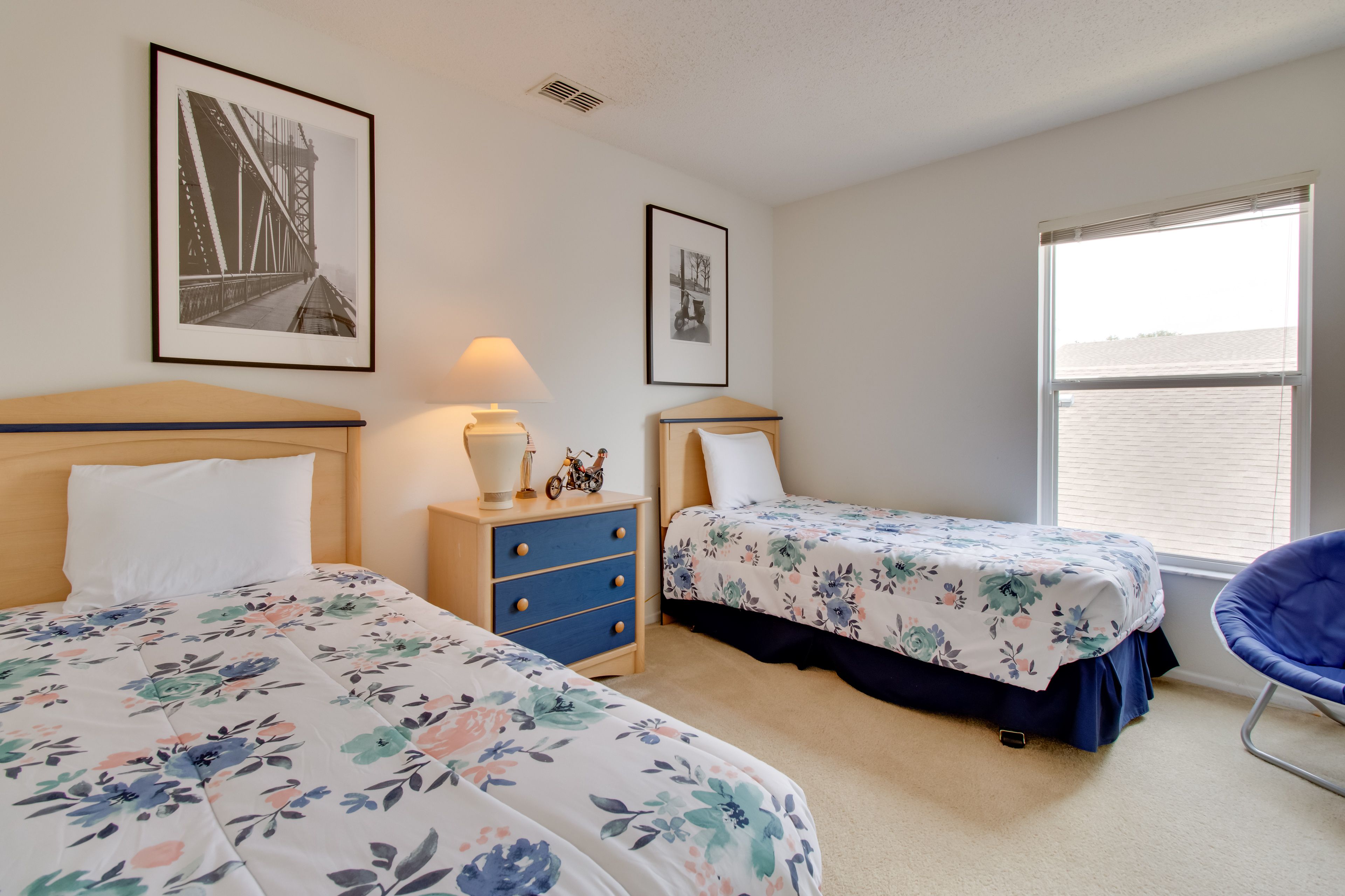 Bedroom 3 | 2 Twin Beds | 2nd Floor (Requires Stairs)