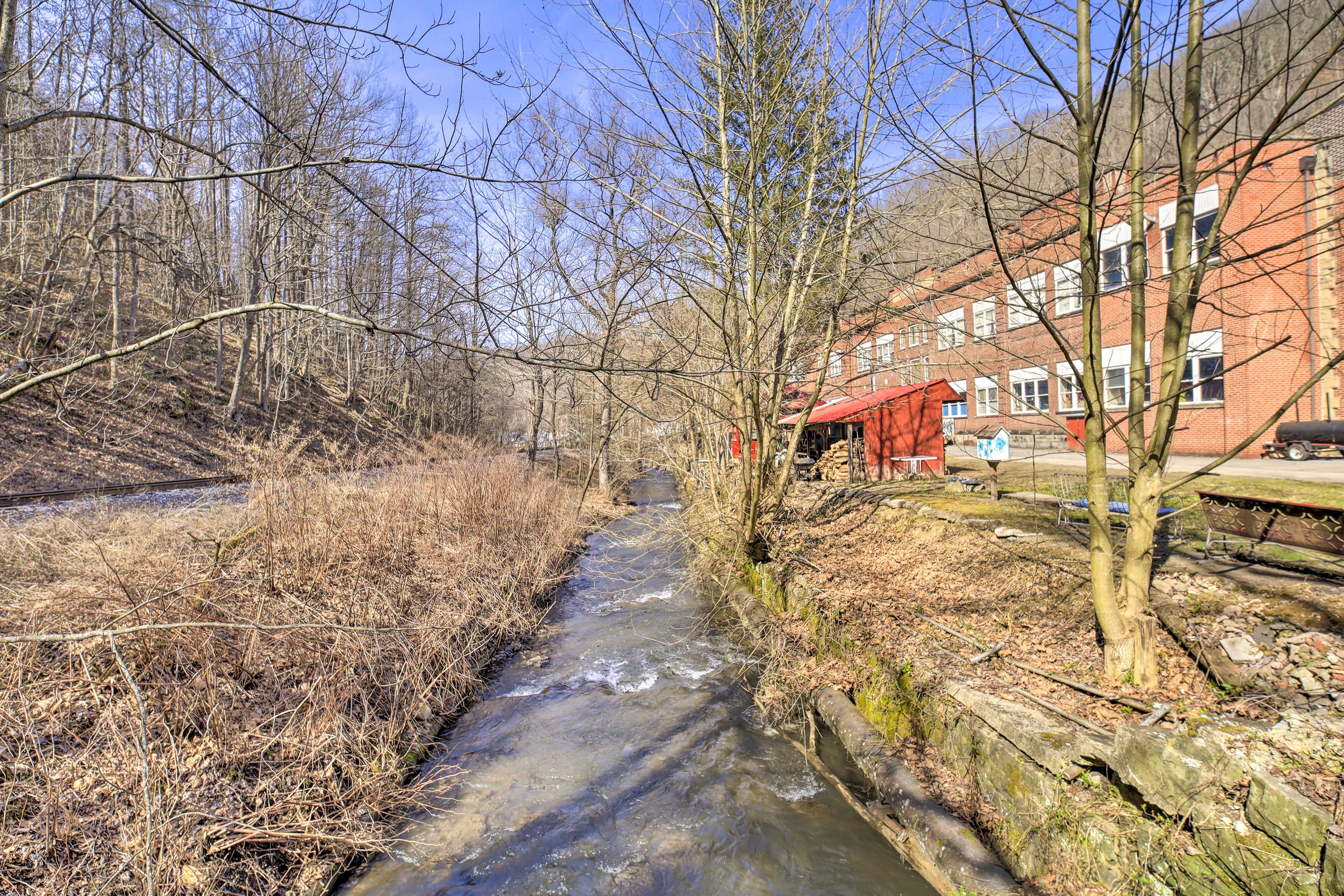 Old Schoolhouse ATV Retreat