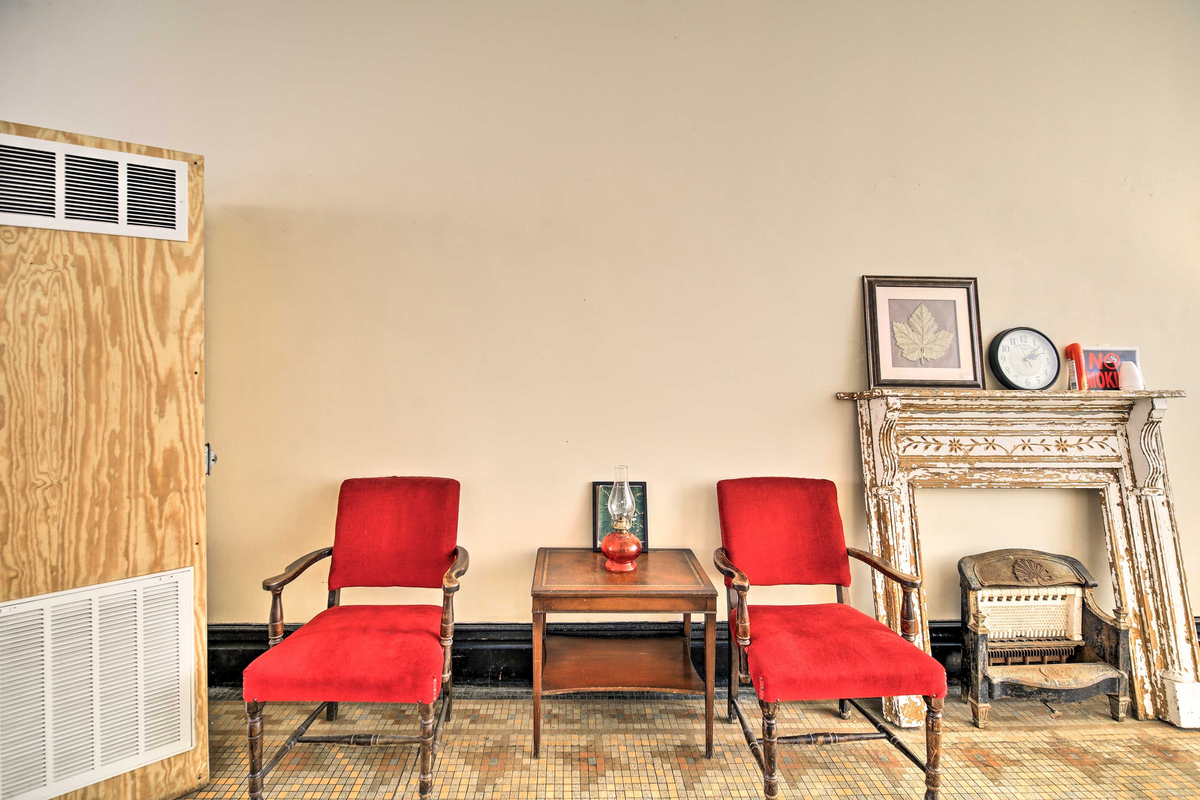 Hallway | Common Area