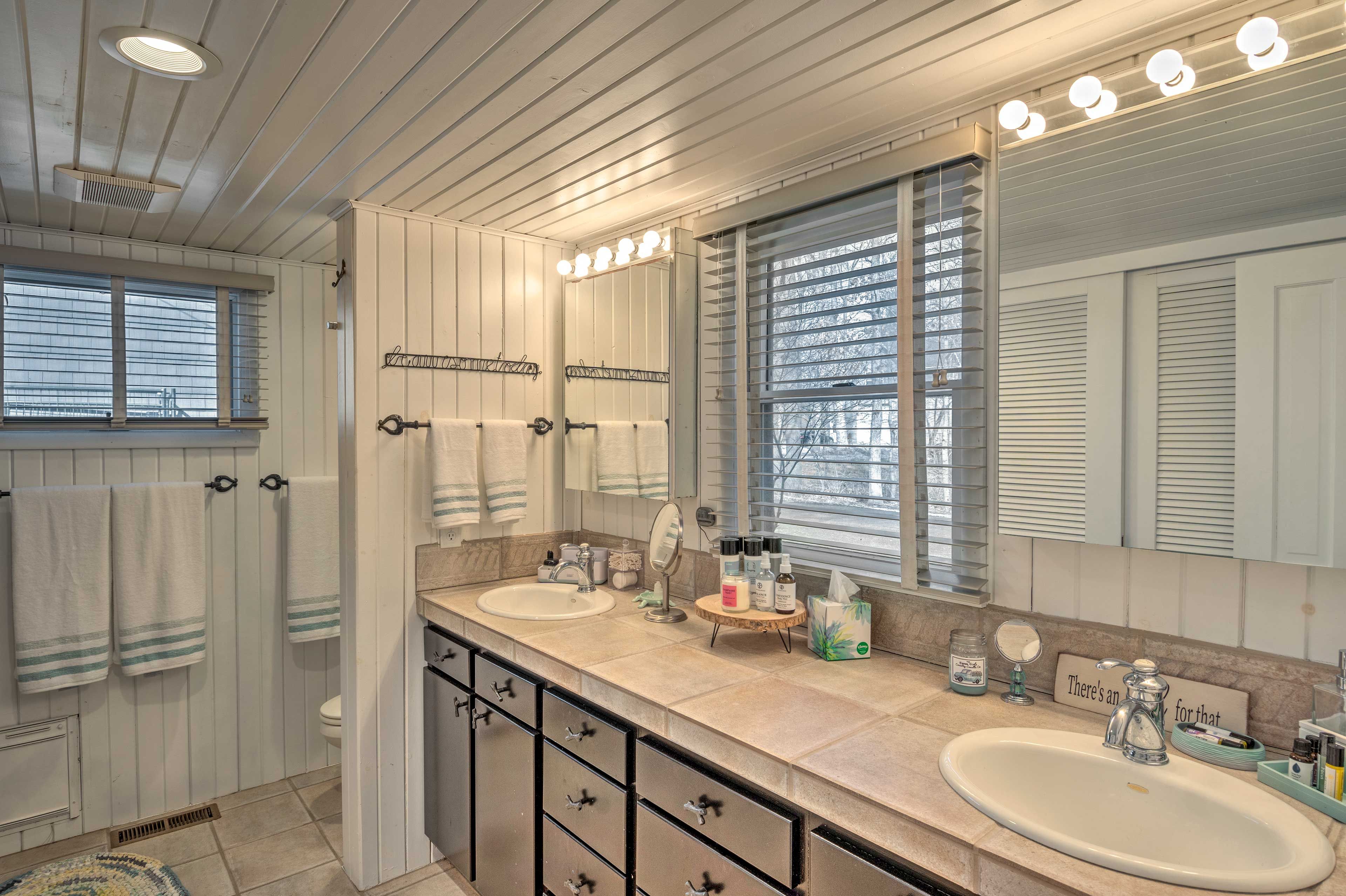 Bathroom | Complimentary Toiletries