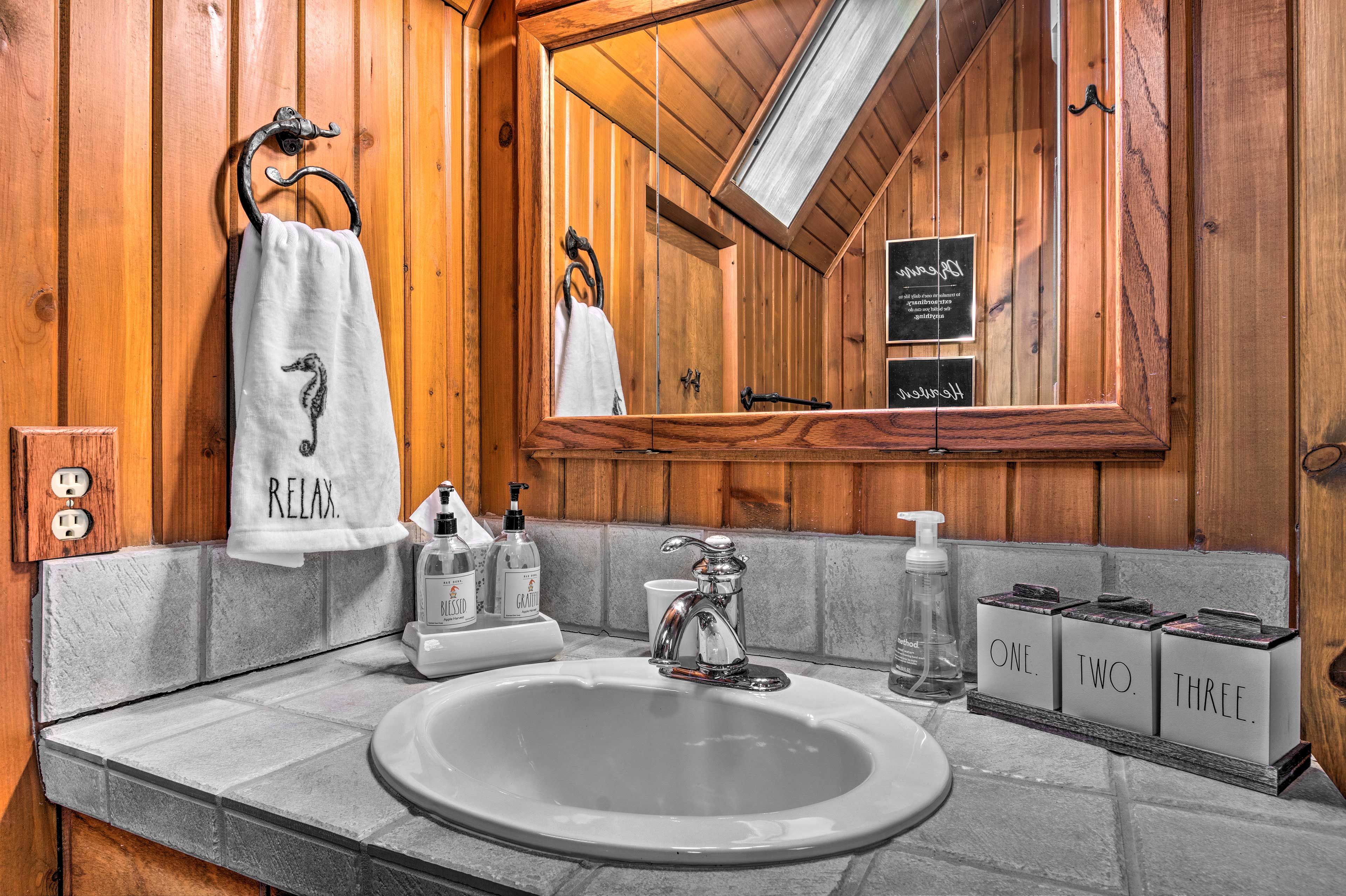 Bathroom | Towels Provided