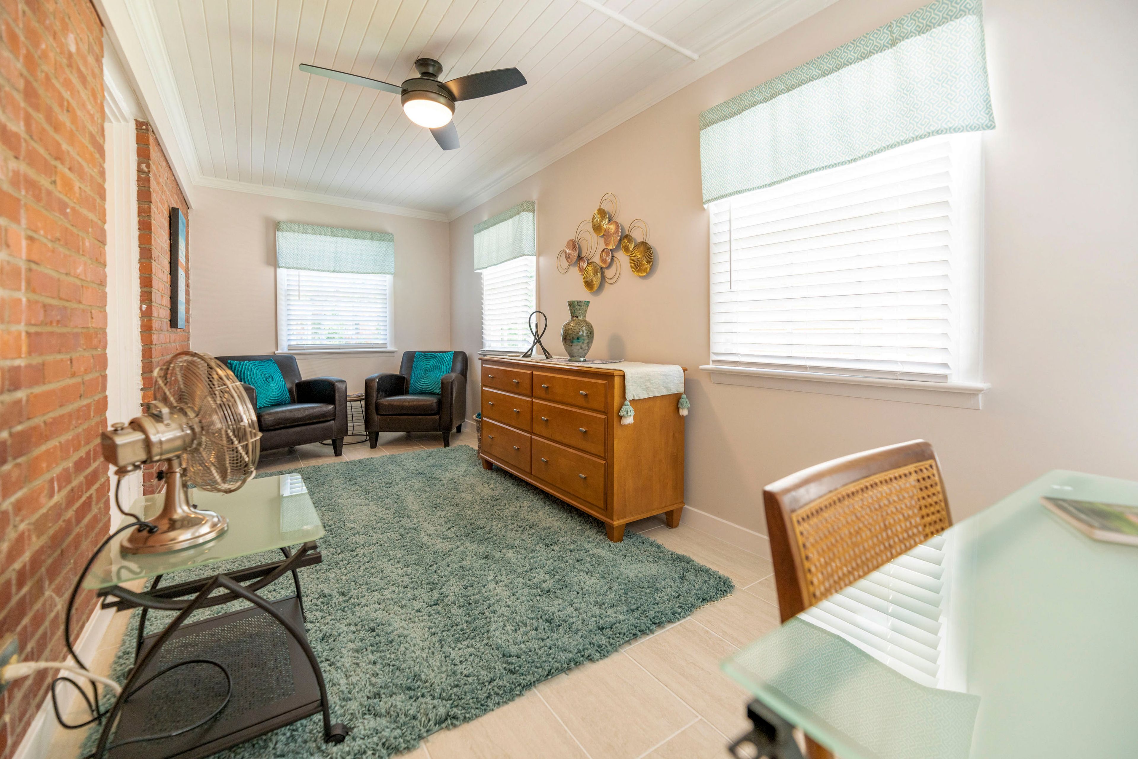 Sunroom | Desk Workspace