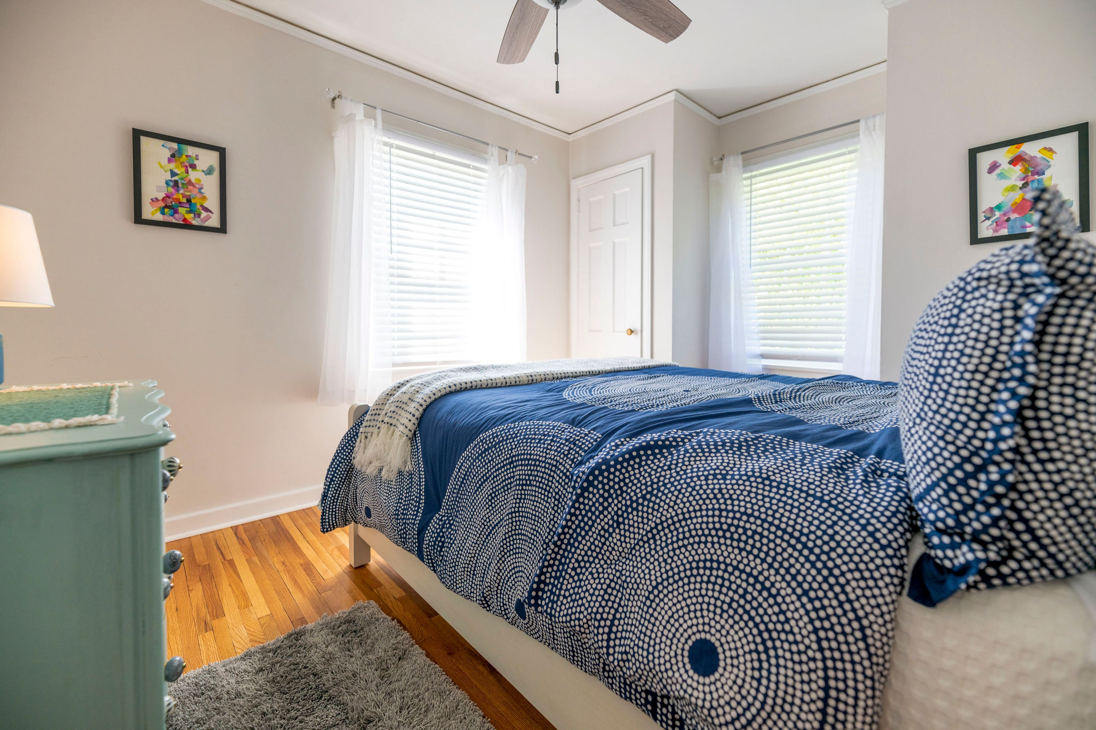 Bedroom 2 | Queen Bed