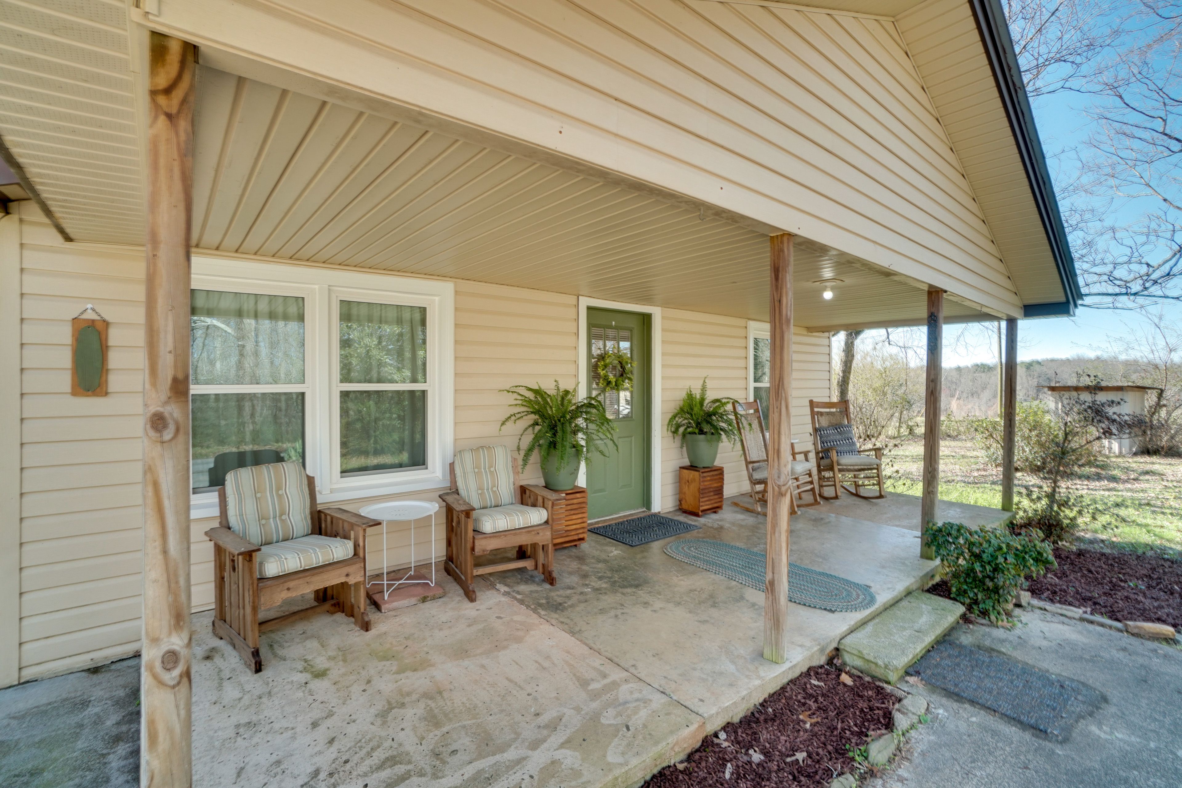 Dahlonega Vacation Rental | 3BR | 1BA | 1,008 Sq Ft | Step-Free Access (Ramp)