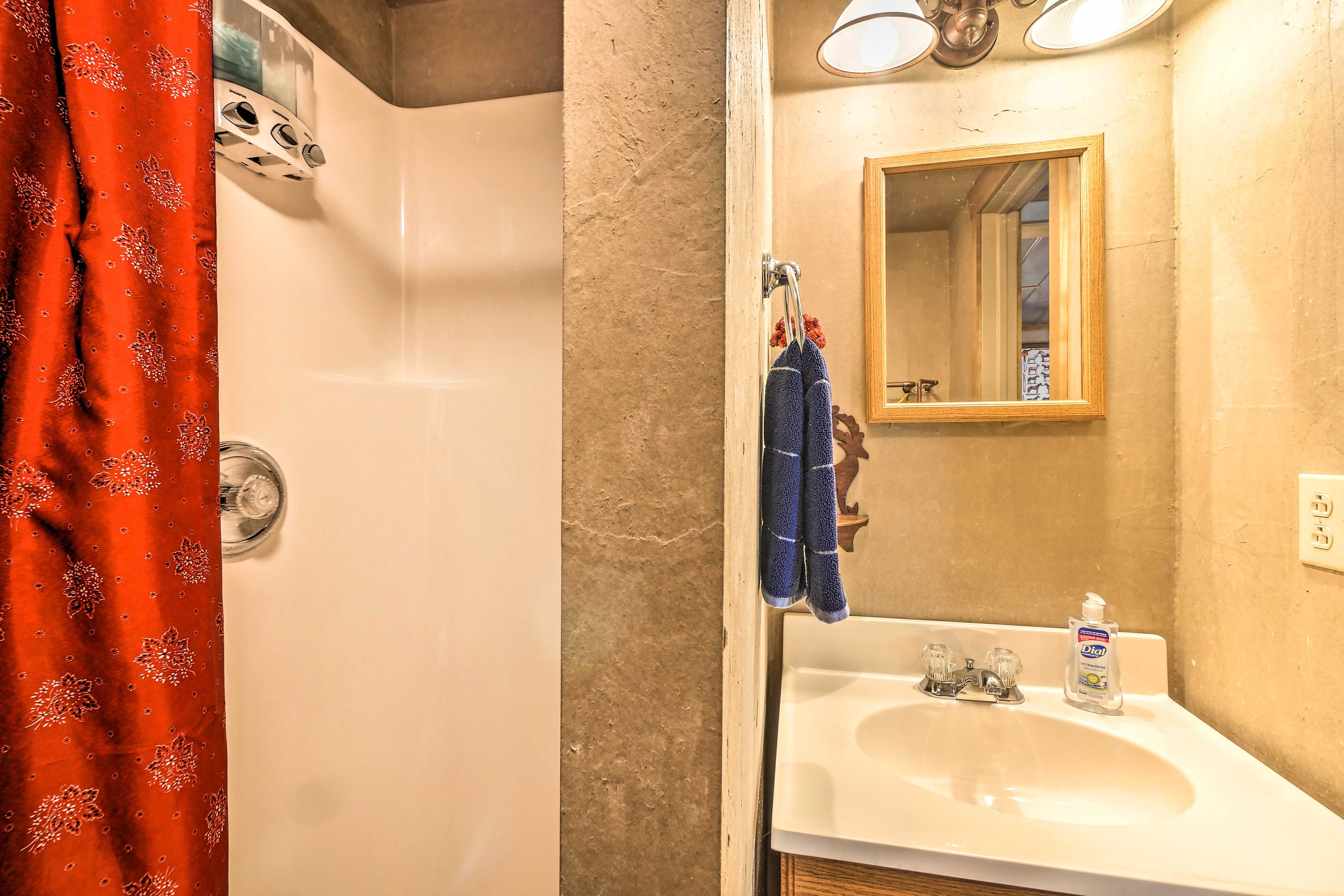 Full Bathroom