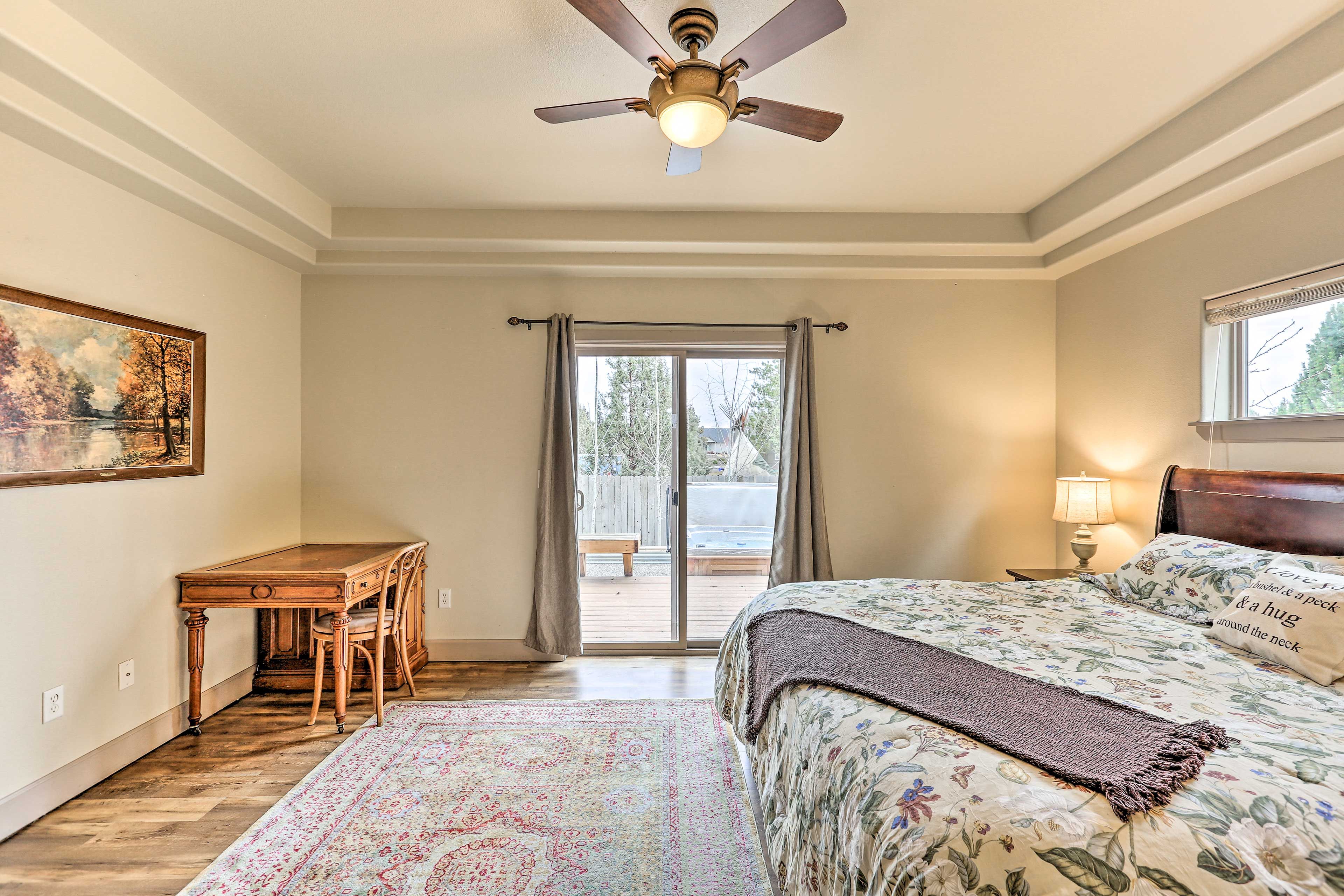 Bedroom 1 | Linens Provided