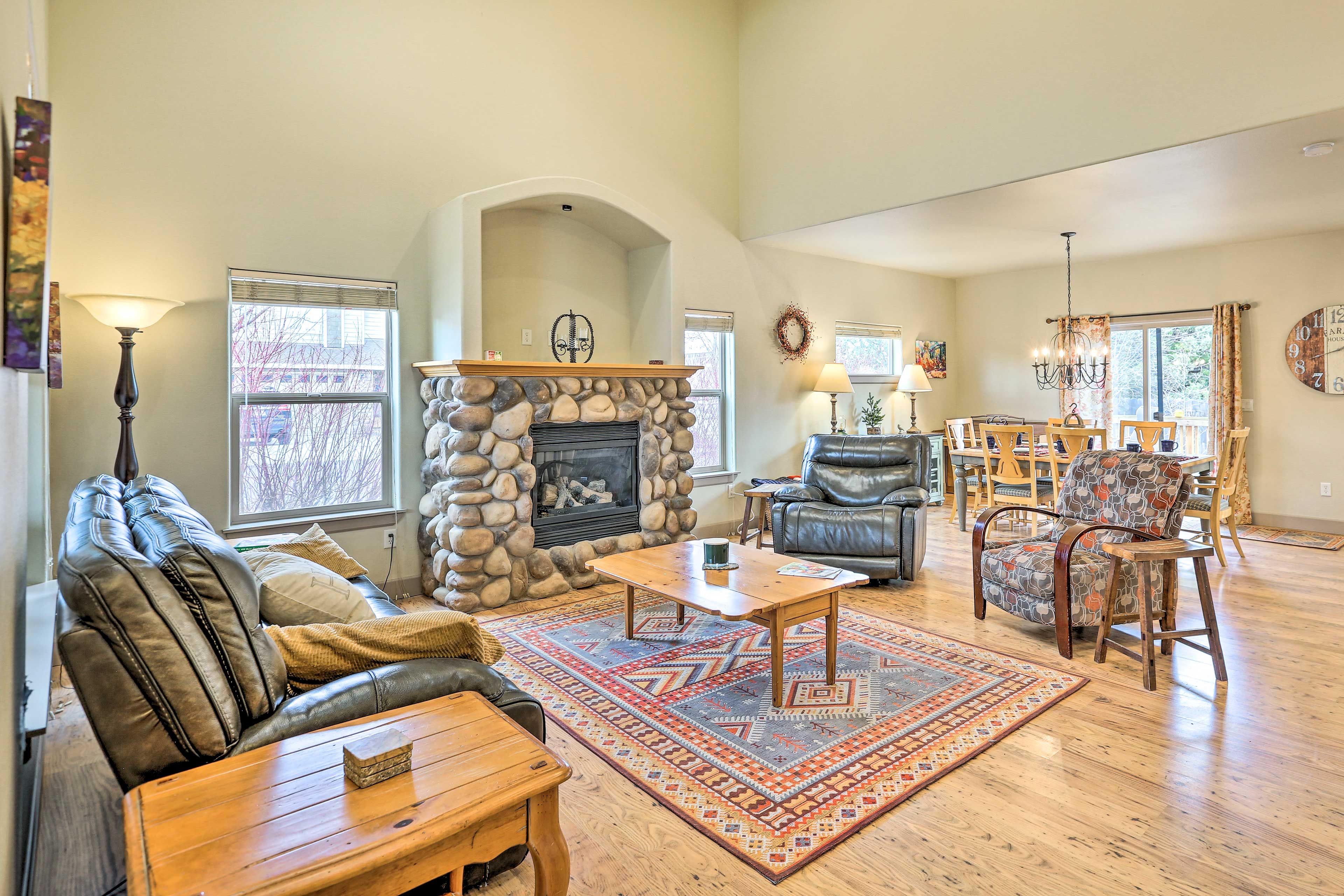 Bend Vacation Rental | 4BR | 2.5BA | 3 Floors | Stairs Required | 2,200 Sq Ft
