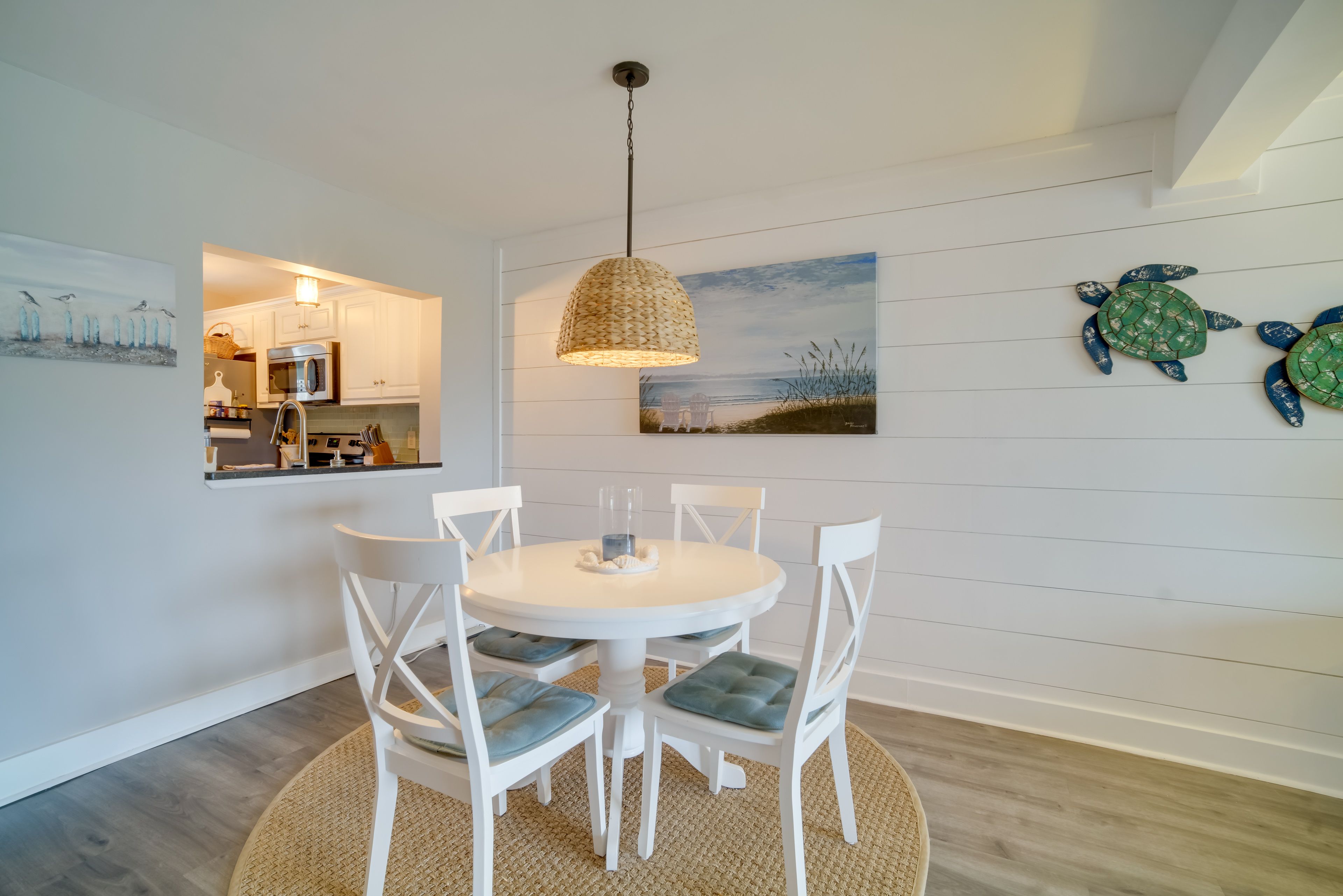 Dining Table | Dishware & Flatware Provided