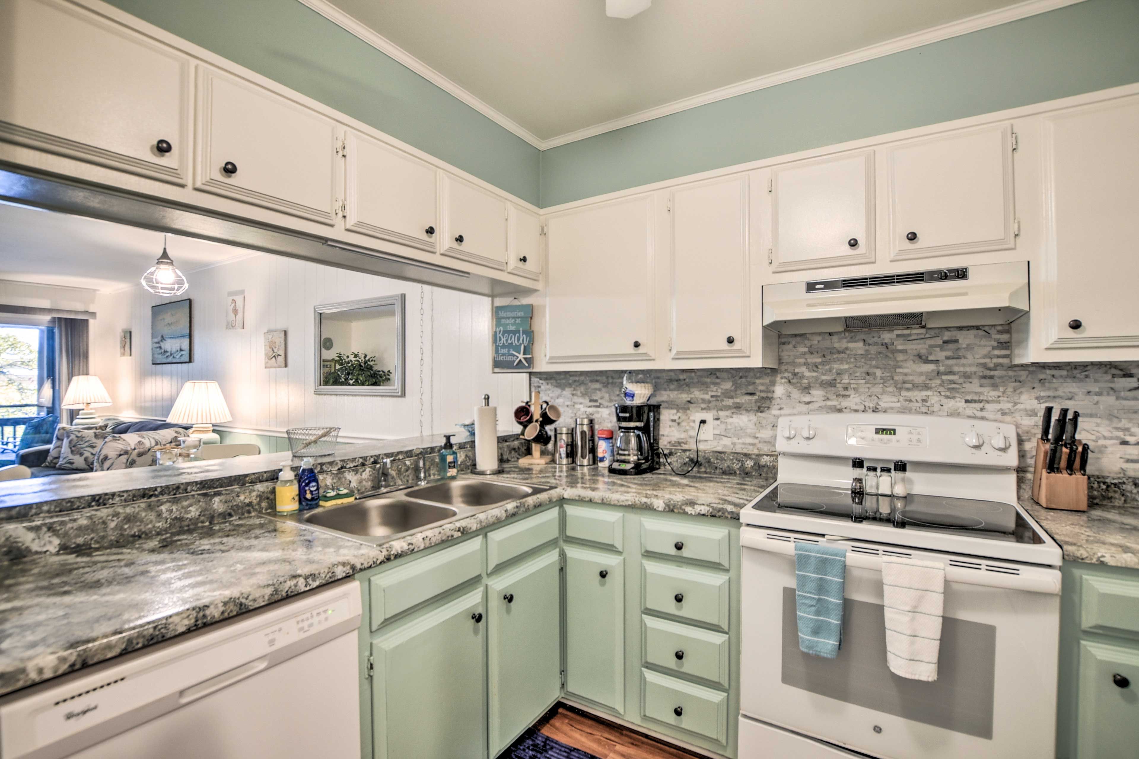 Kitchen | Coffee Maker | Toaster Oven