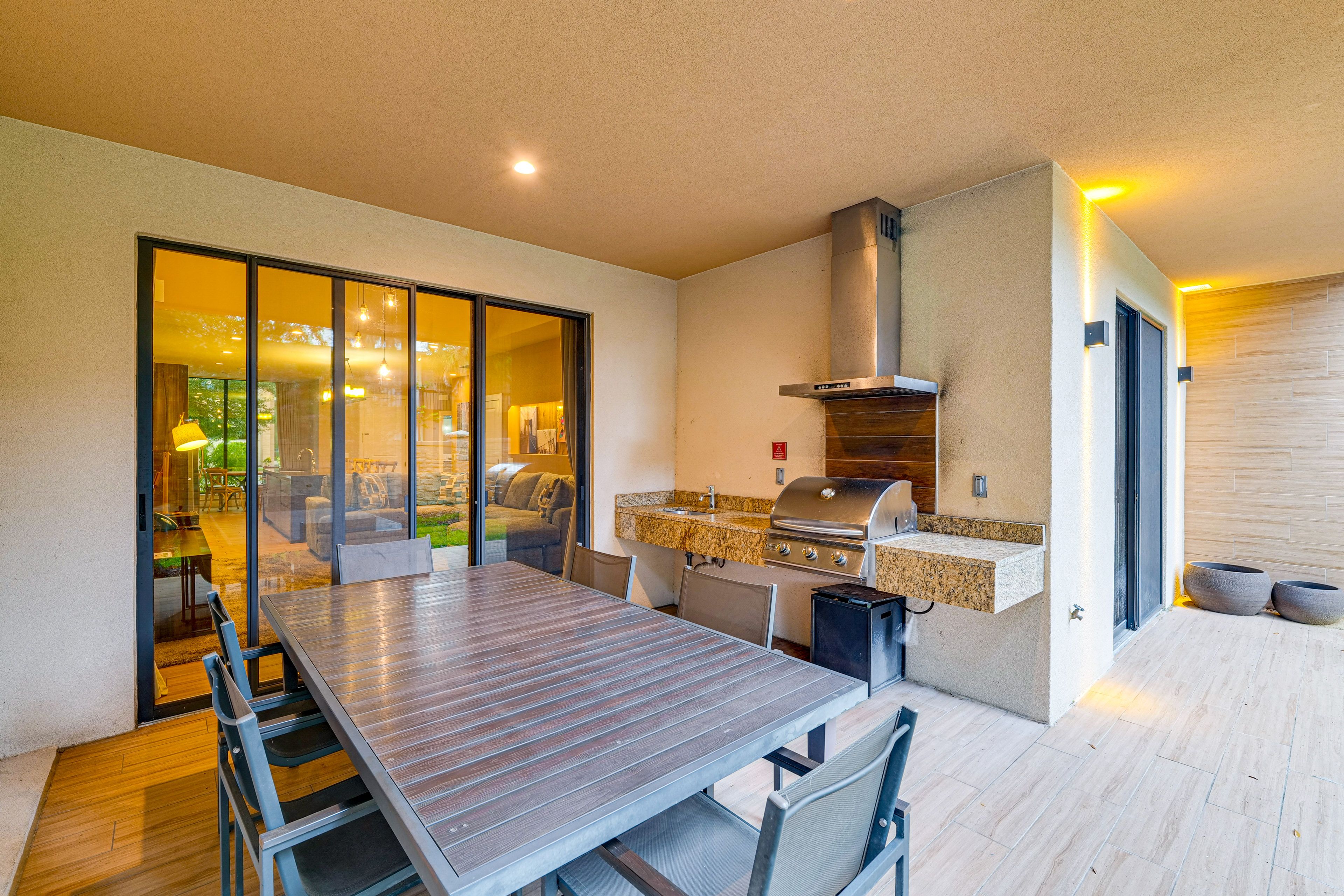 Patio | Gas Grill | Dining Area