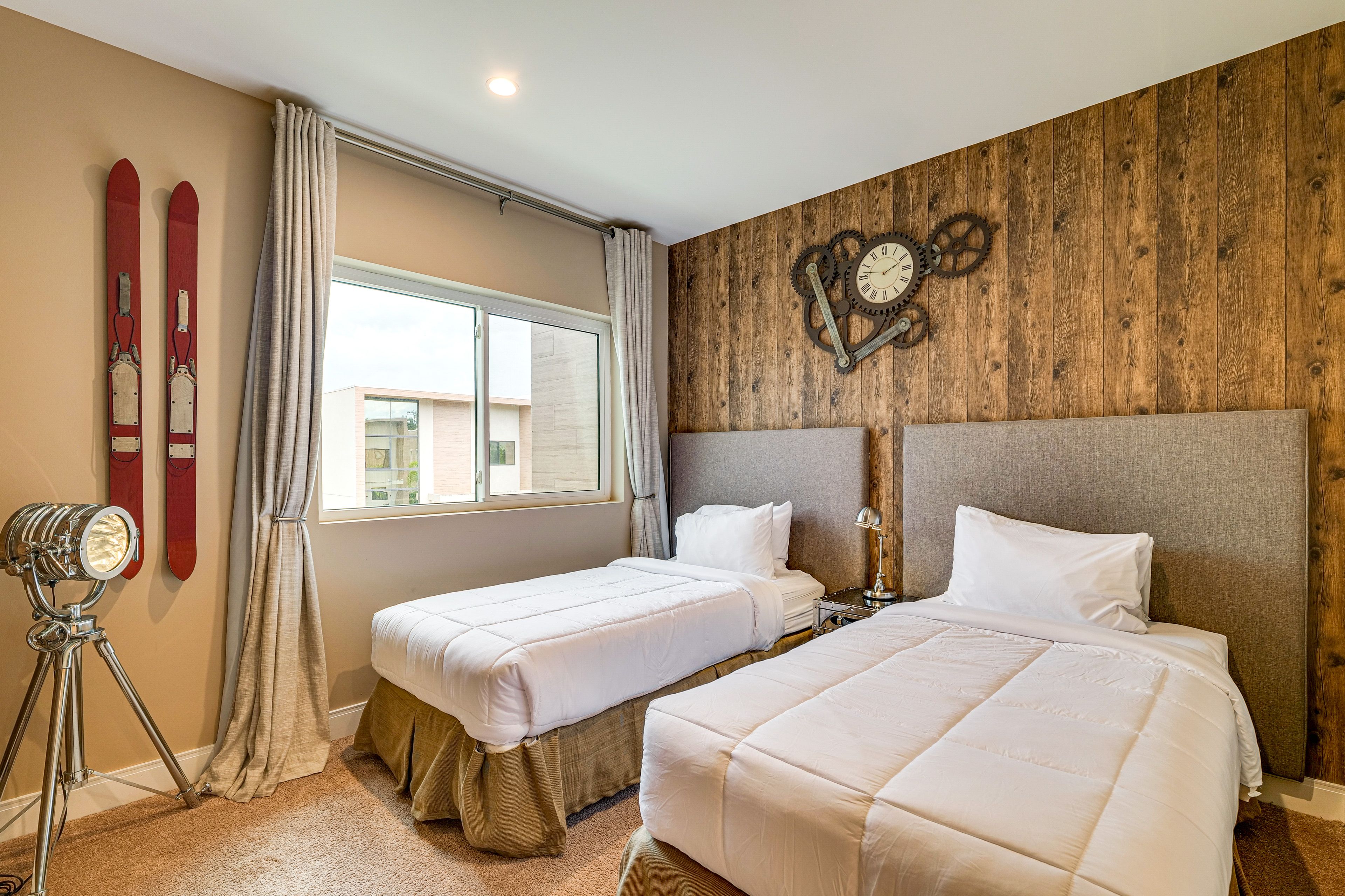 Bedroom 3 | 2 Twin Beds
