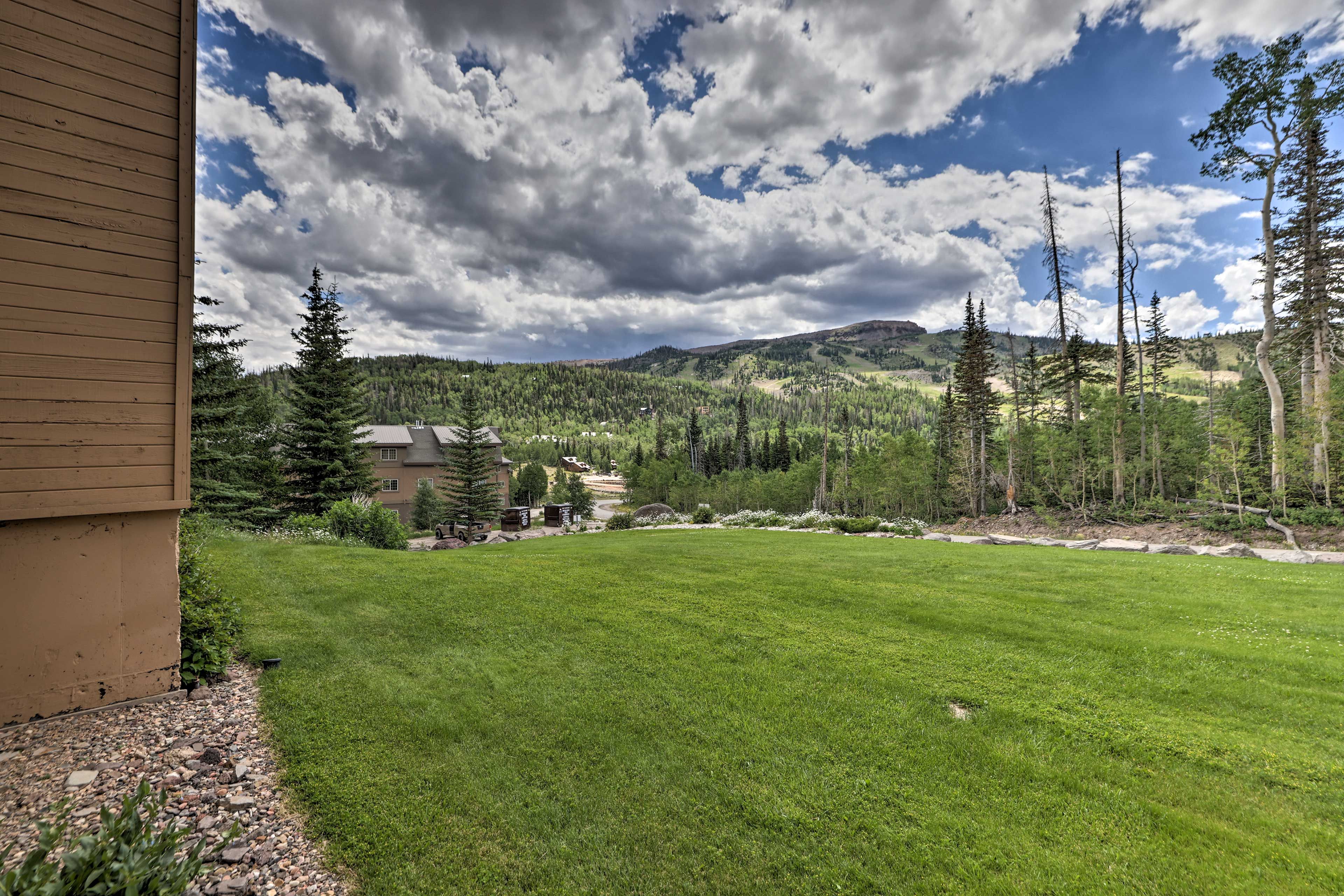 Complex Exterior | Additional Community Parking (First-Come, First-Served)