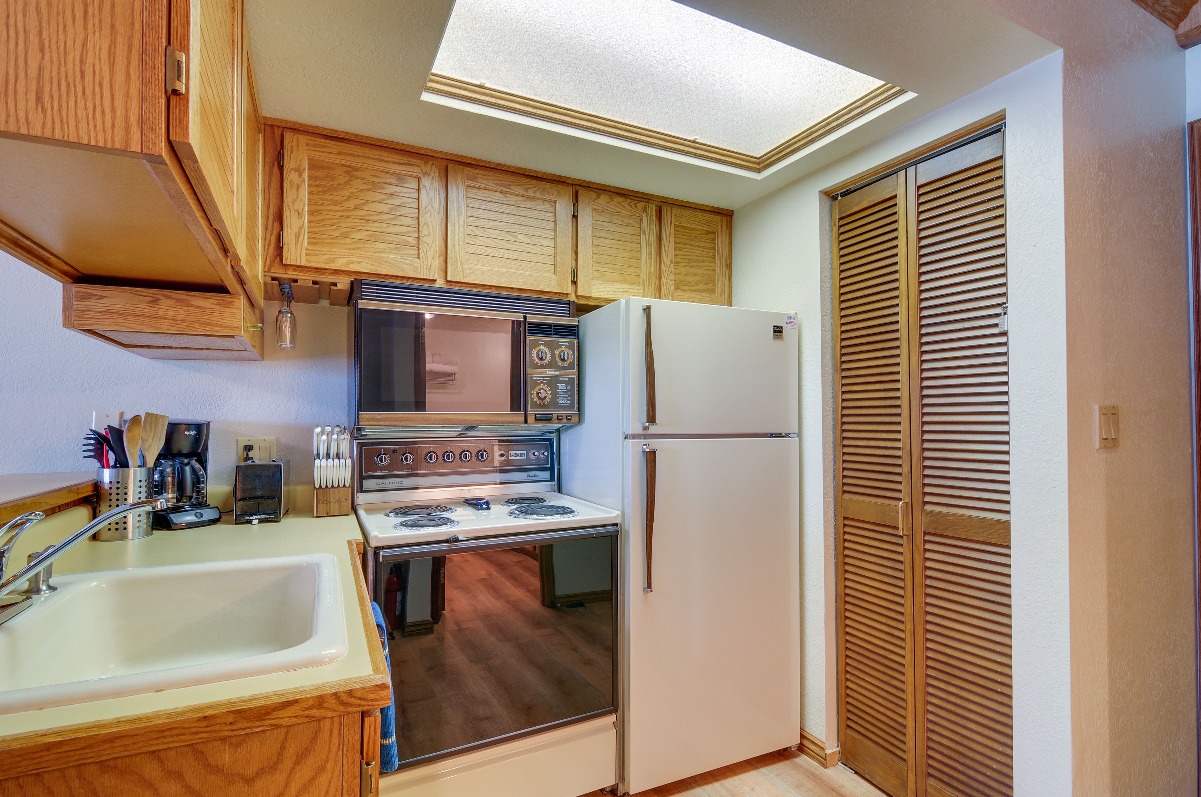 Kitchen | Blender | Toaster