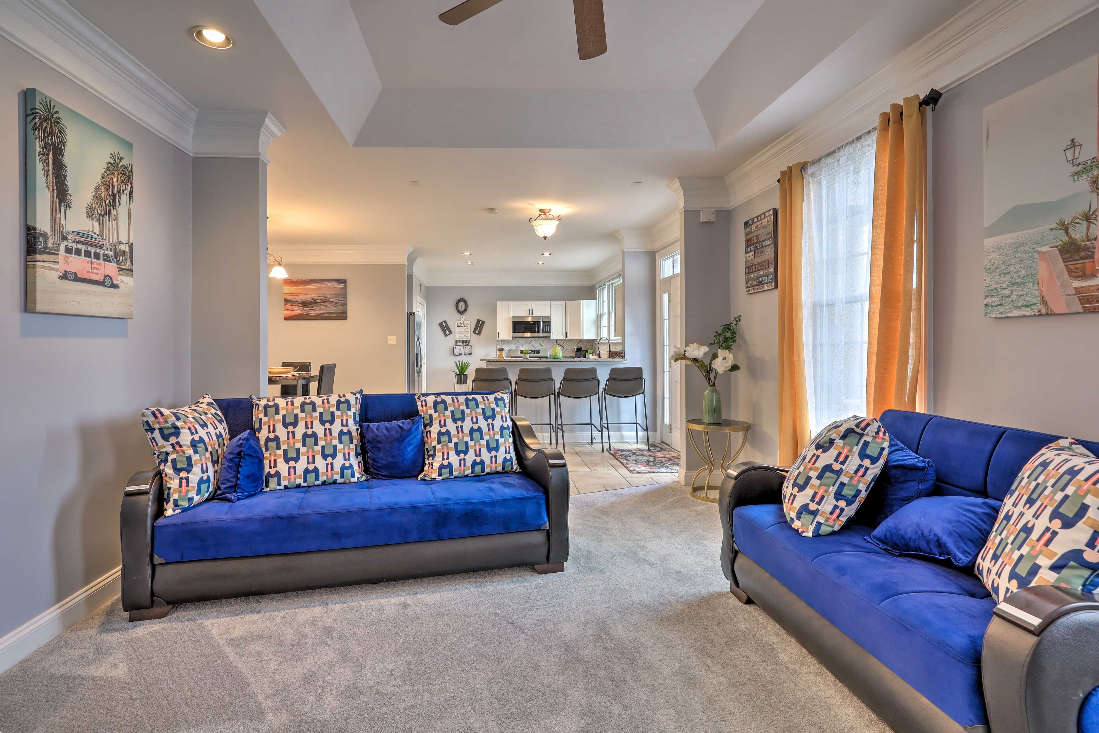 Living Room | Central Air Conditioning