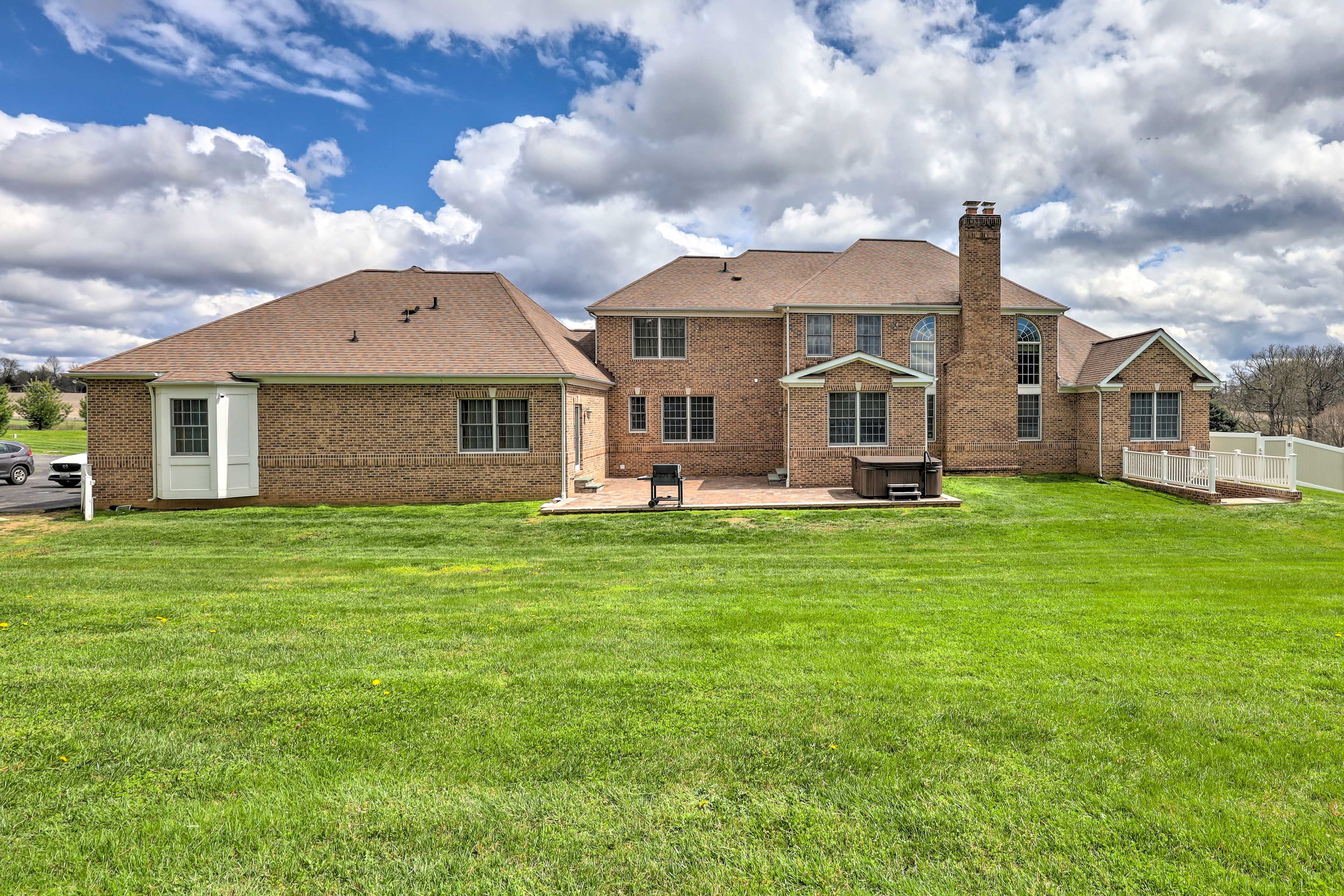 Exterior | Homeowner On-Site