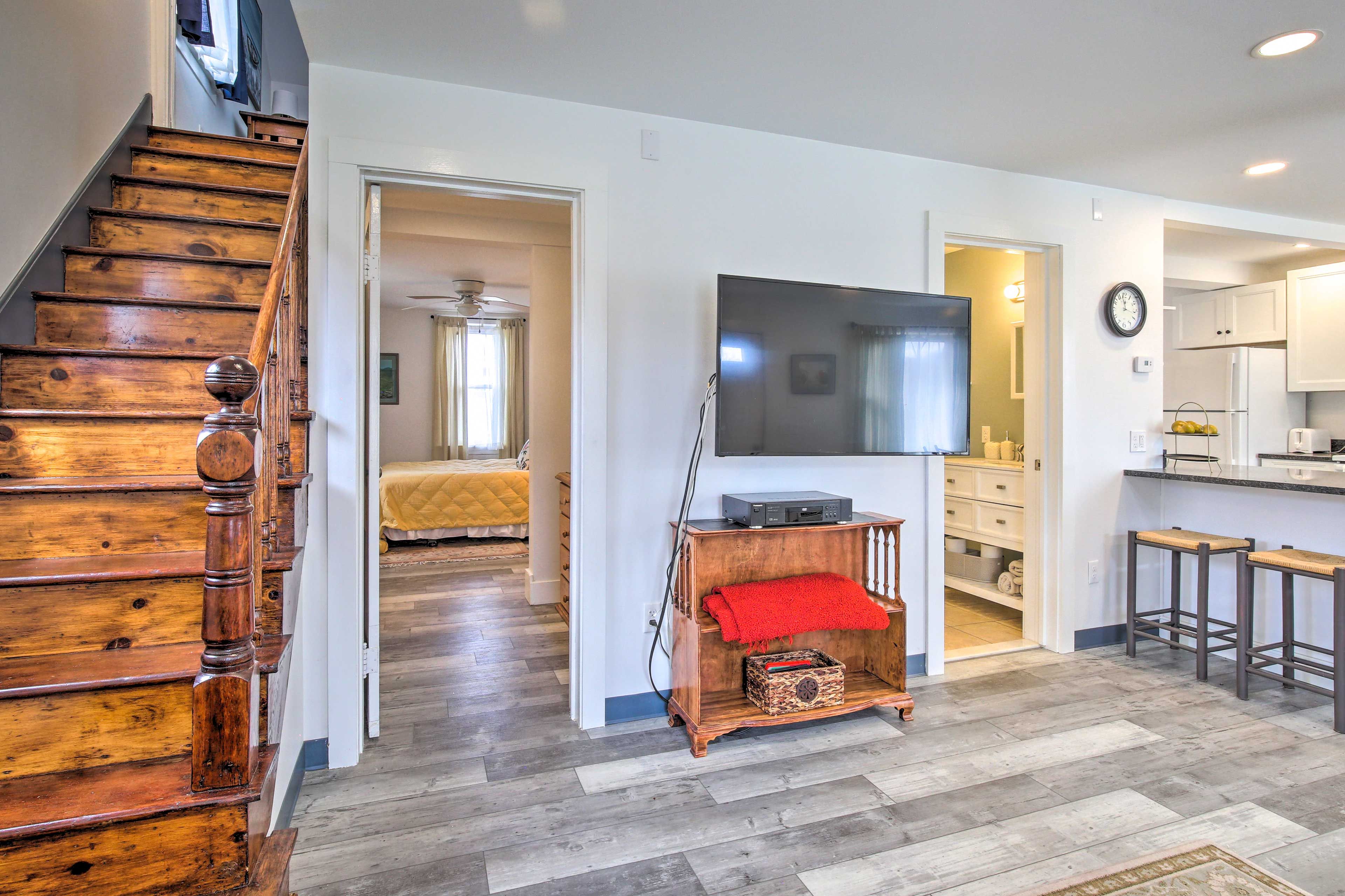 Living Room | 1st Floor | Central Heating