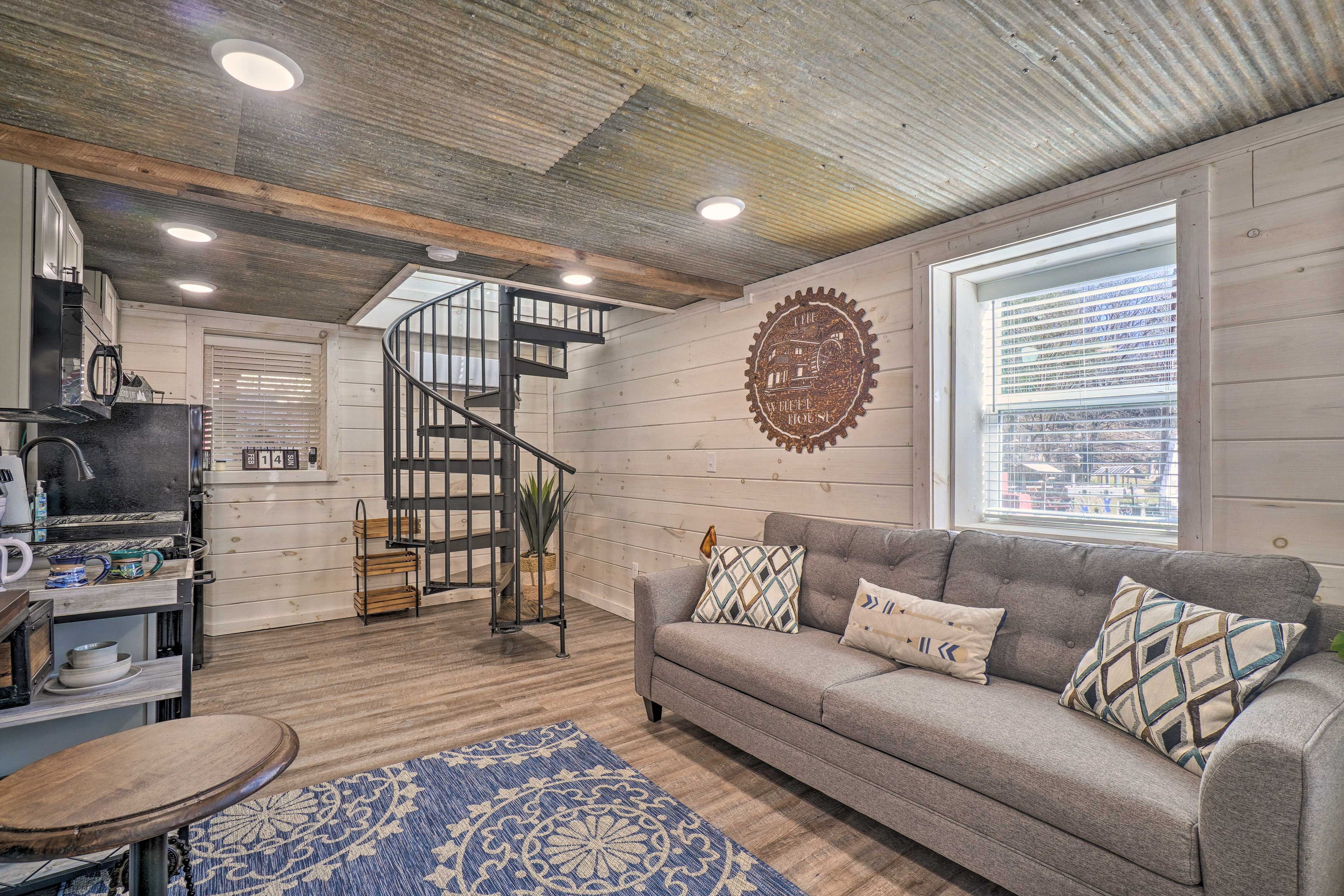 Living Area | 2-Story Cabin