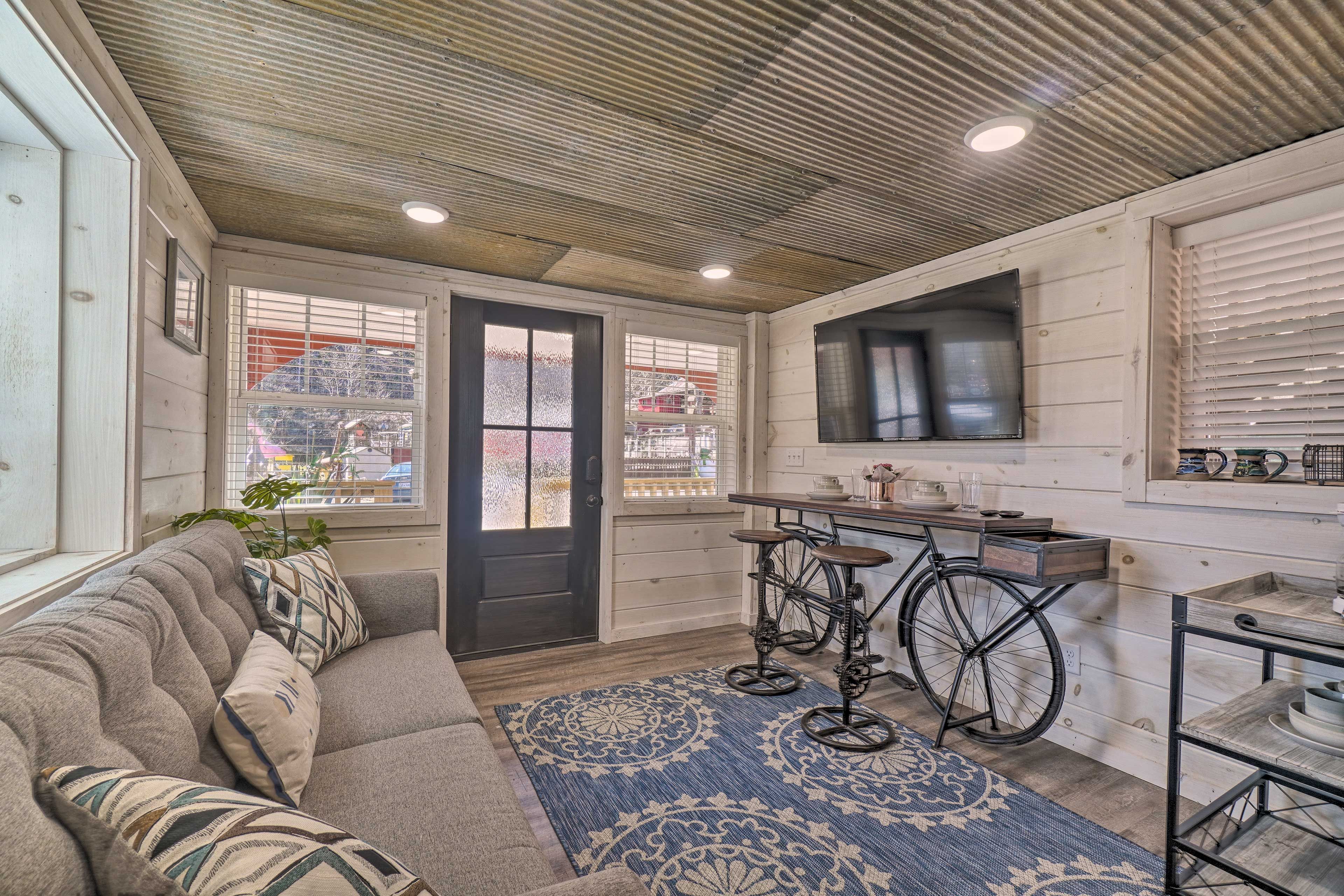 Living Area | Dining Area | Dishware Provided