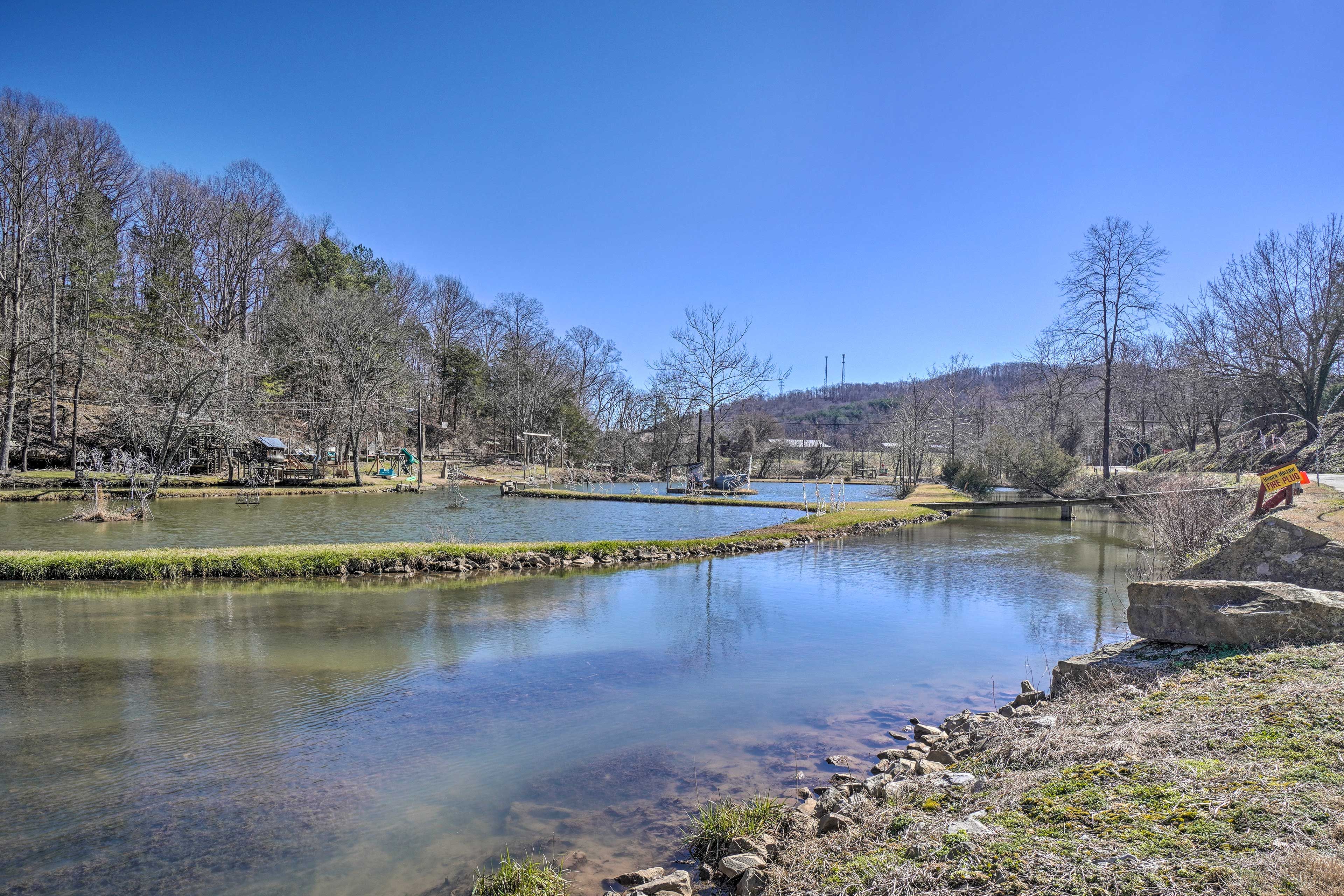Cabin Exterior | 52-Acre Property | Fishing Ponds