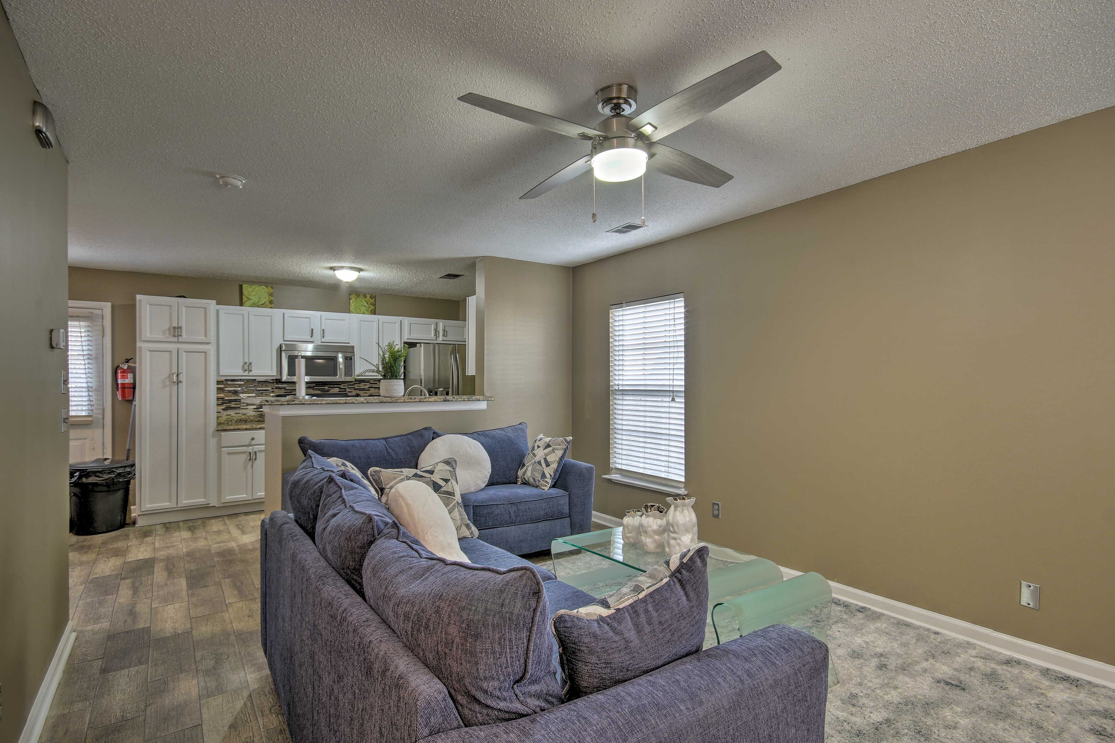 Columbia Vacation Rental | 3BR | 2.5BA | Stairs Required | 1,338 Sq Ft