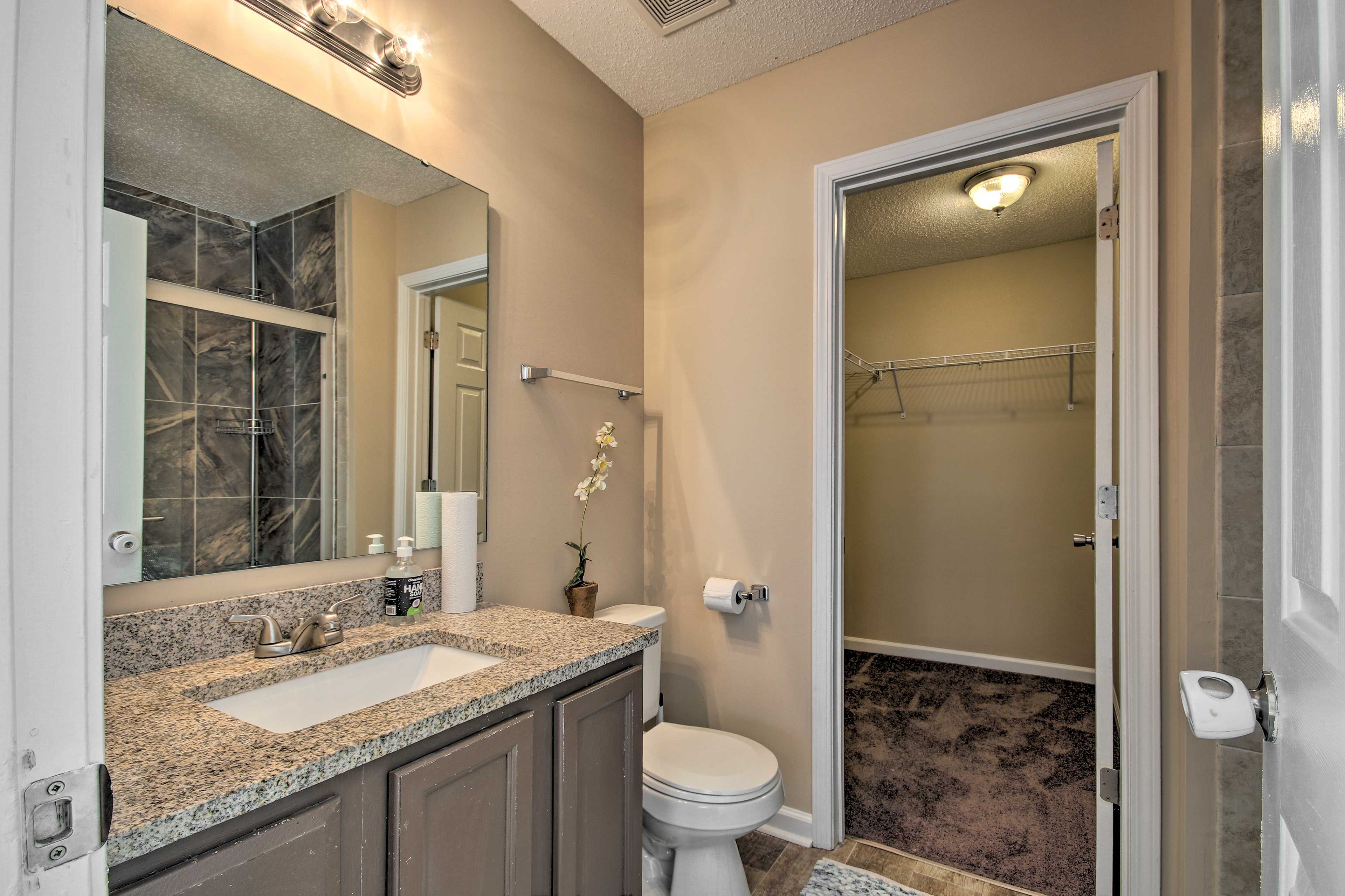 En-Suite Bathroom | Complimentary Toiletries