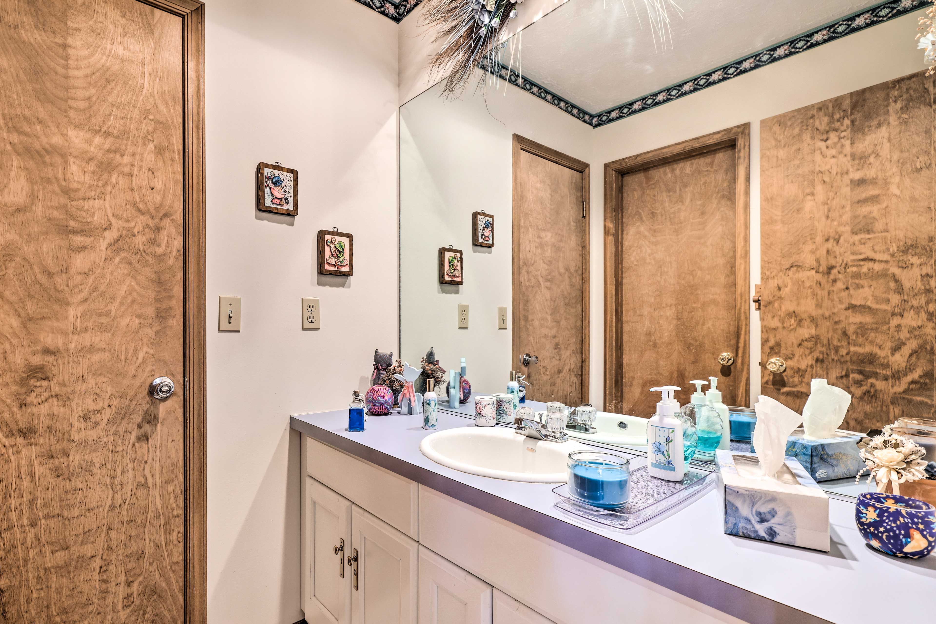 Full Bathroom