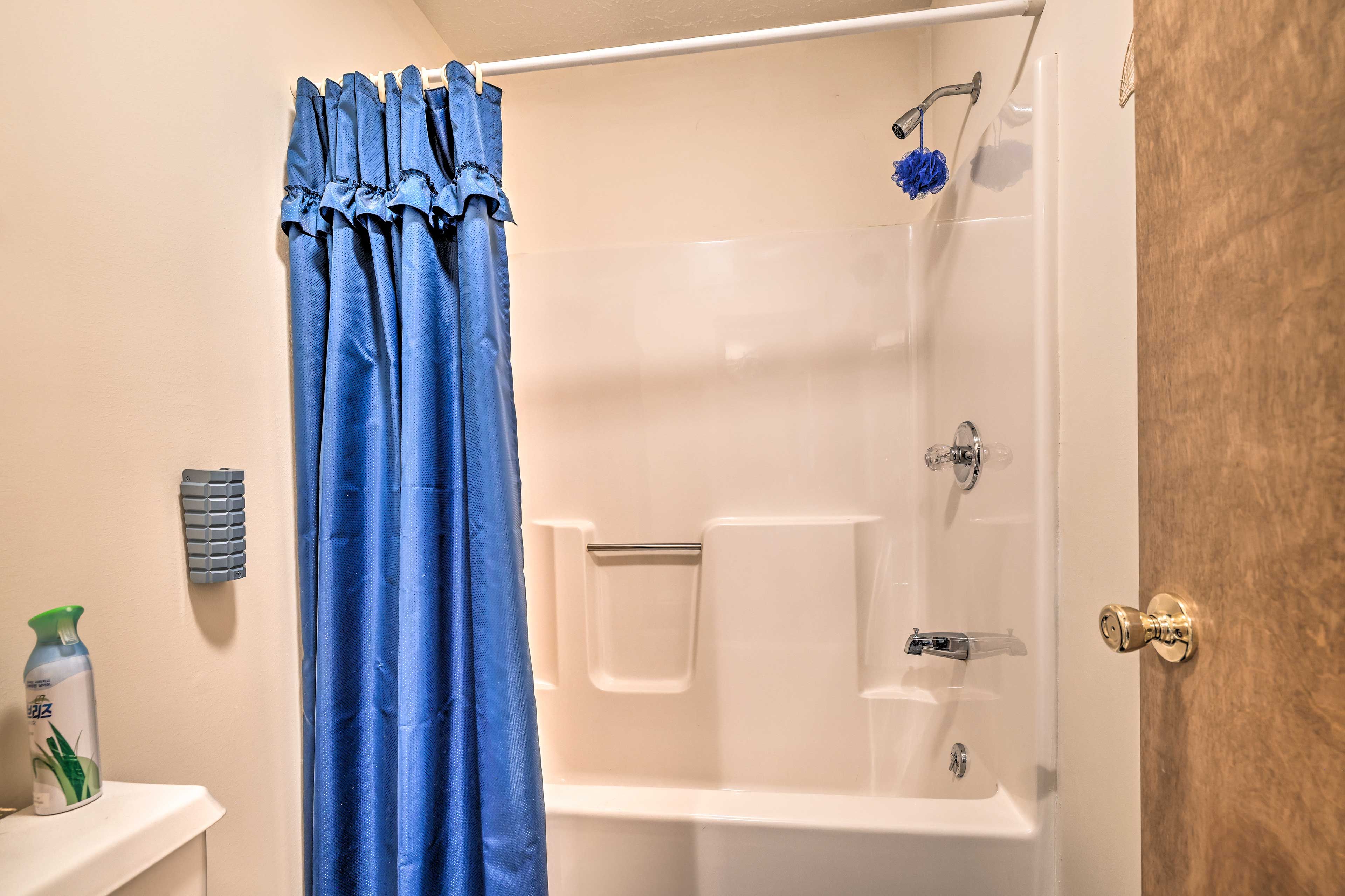 Full Bathroom