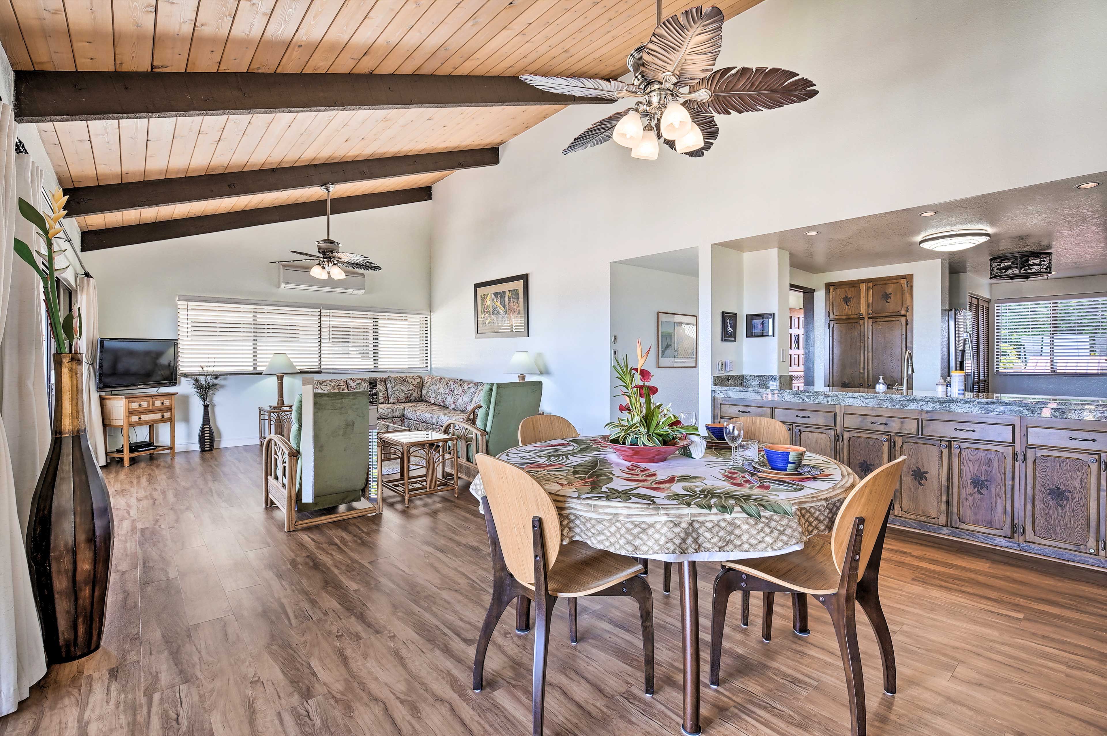 Dining Room | Open Floor Plan