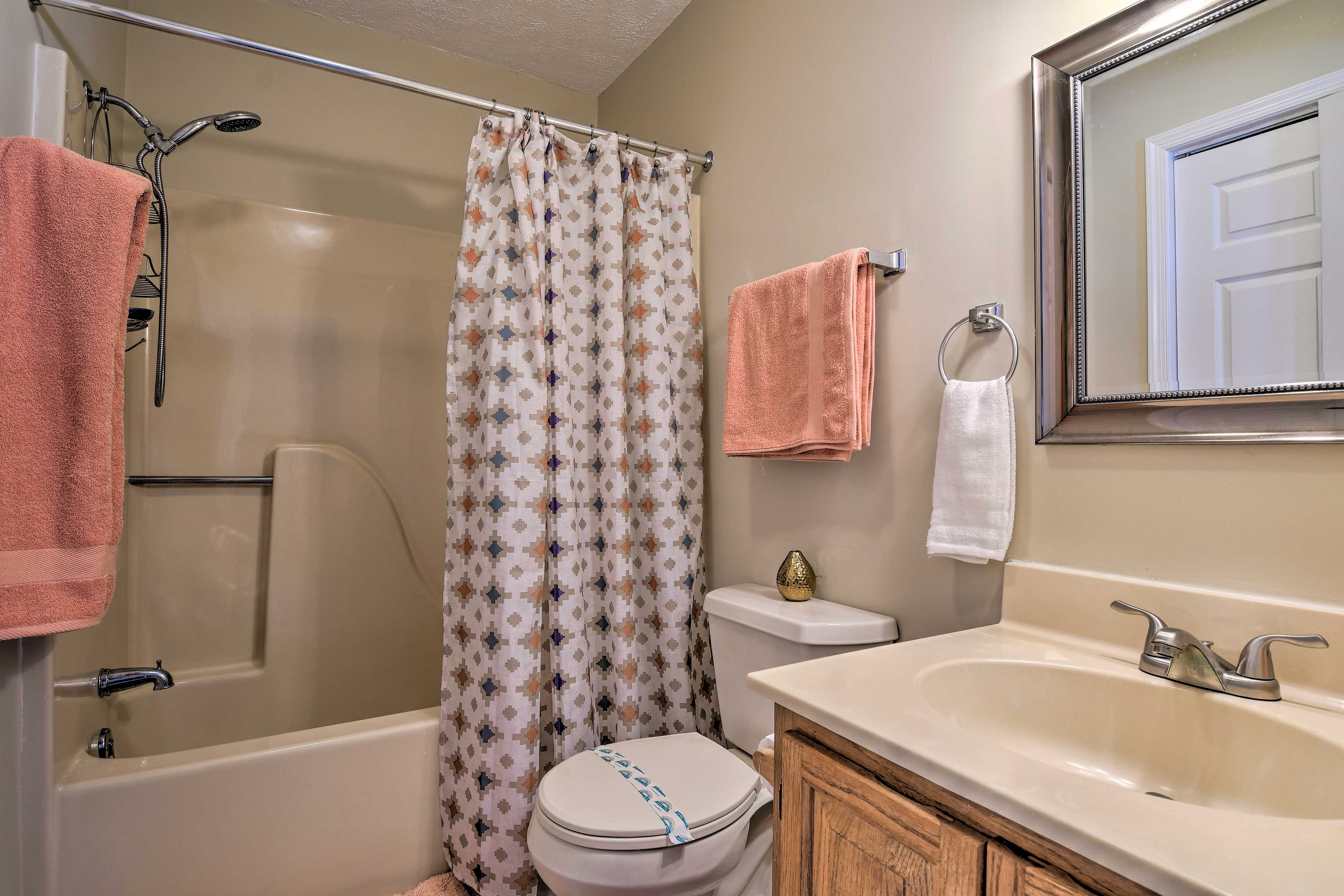 Full Bathroom
