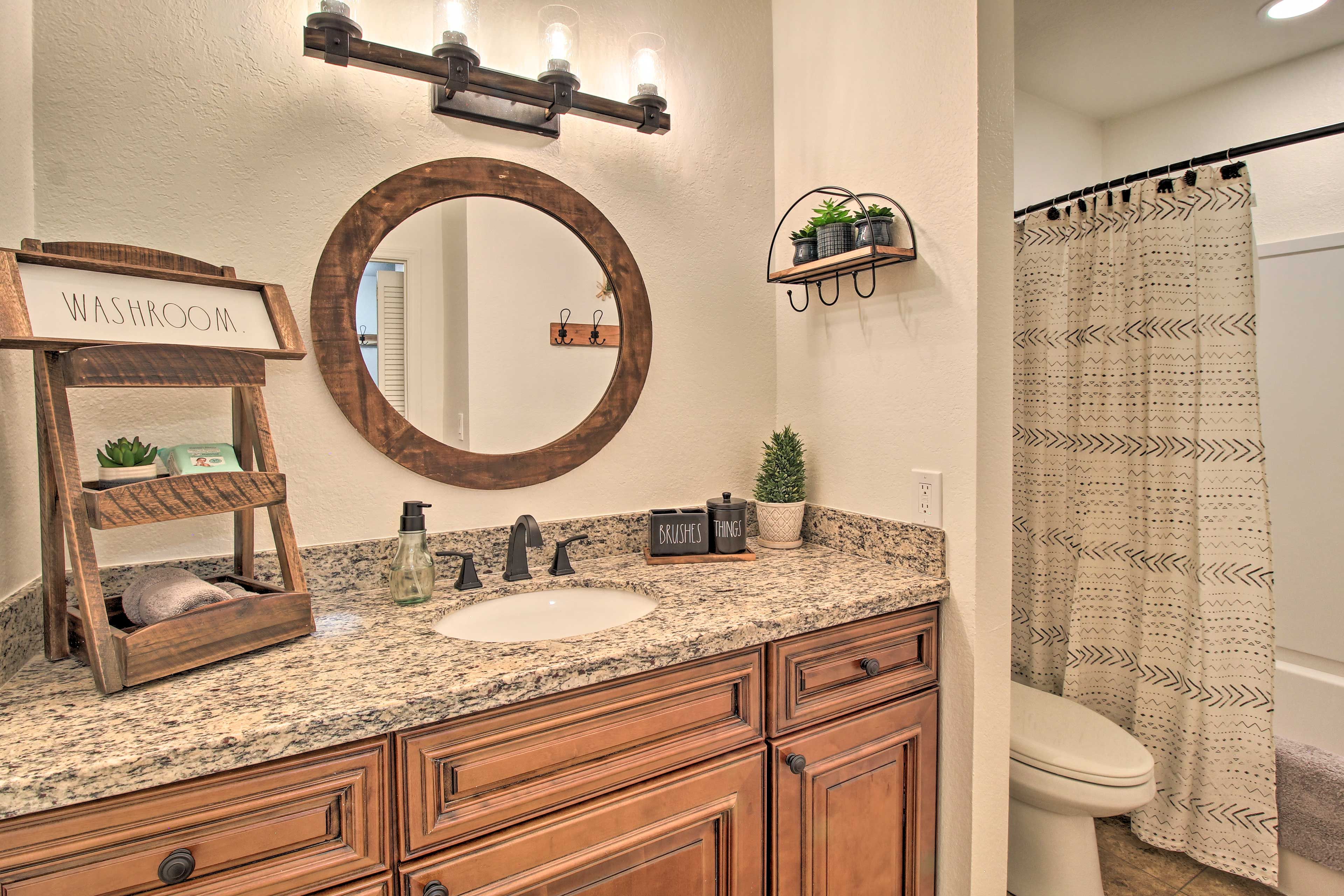 Full Bath | Towels Provided | Hair Dryer