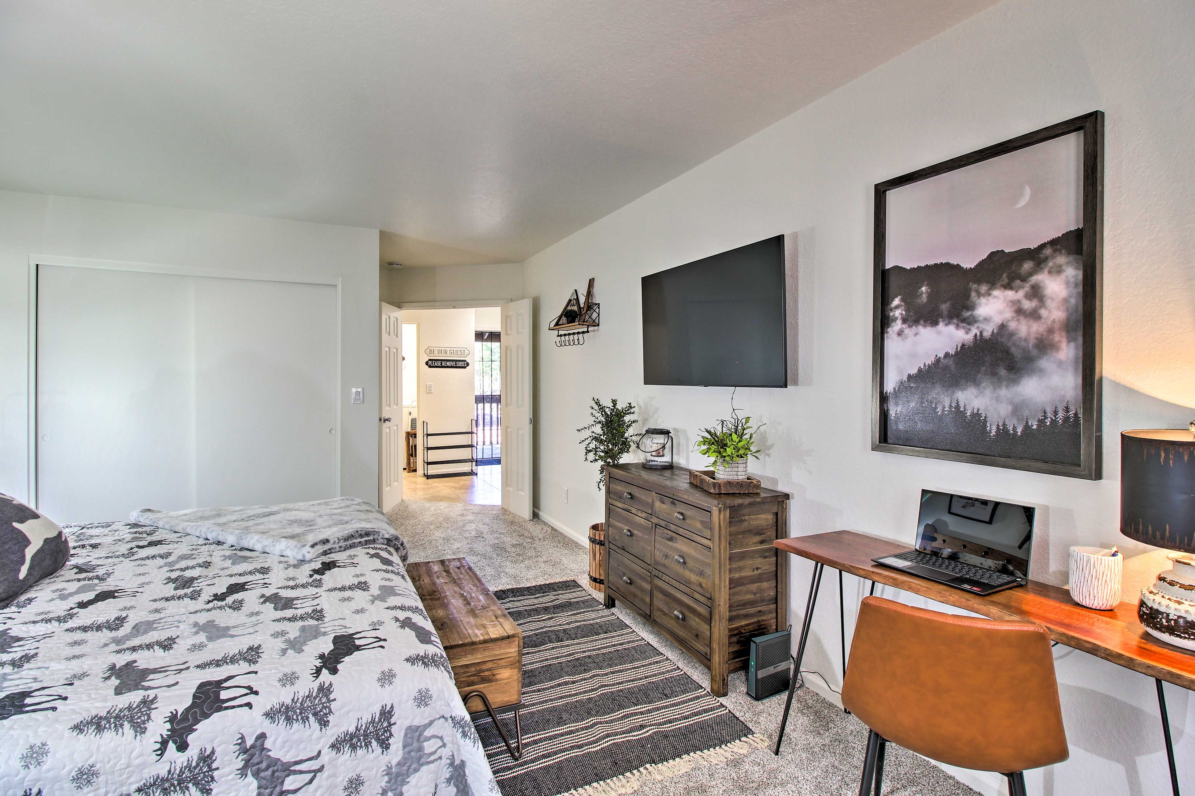 Bedroom 1 | Pack 'n Play