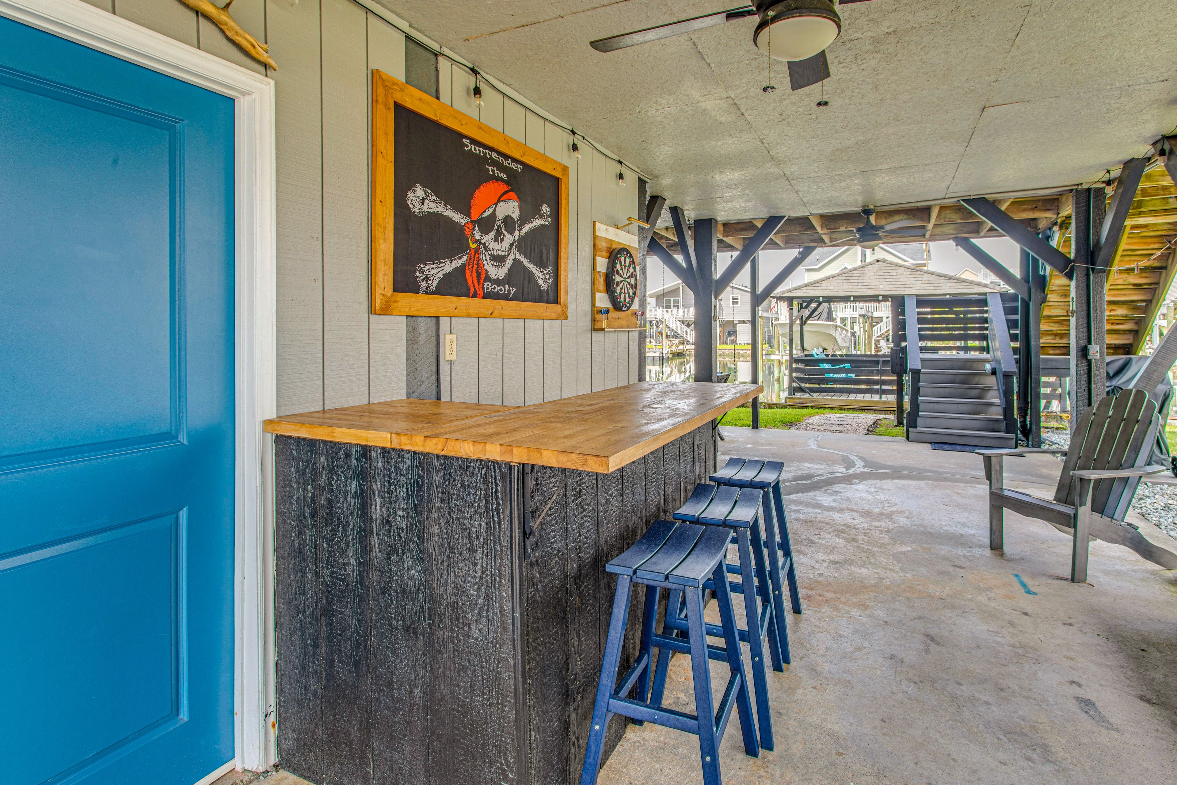 Covered Patio | Seating Areas | Swings