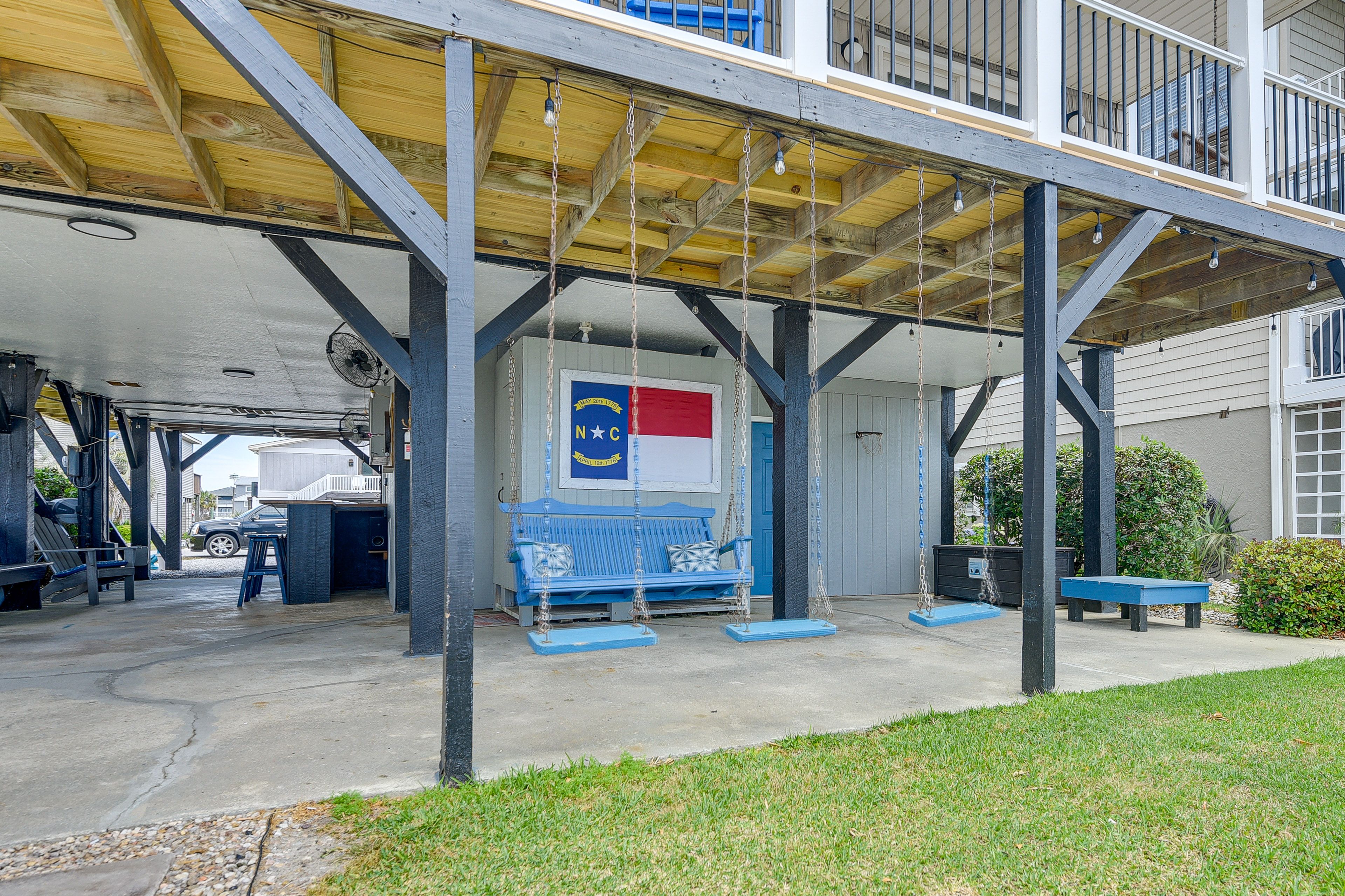 Covered Patio | Swings | Lounge Area