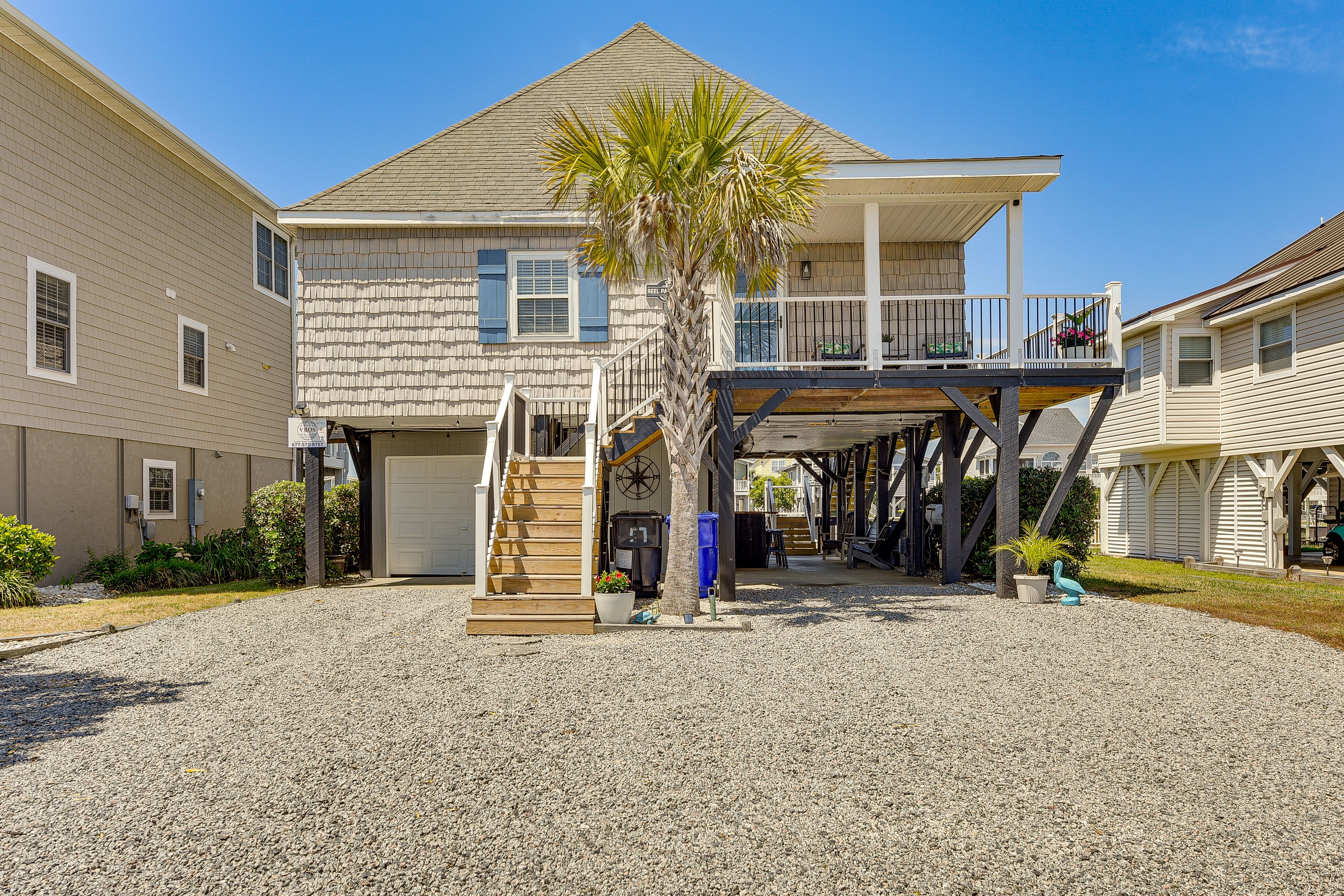 Parking | Driveway (5 Vehicles)