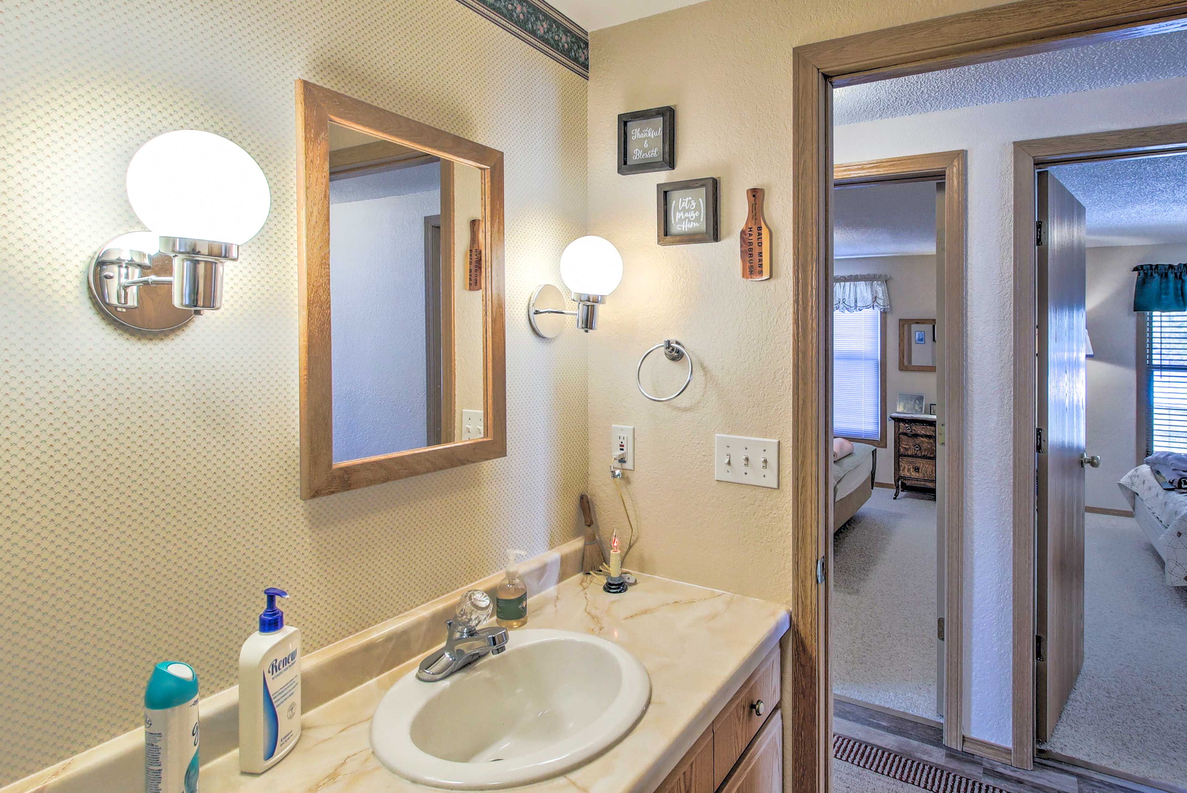 Full Bathroom