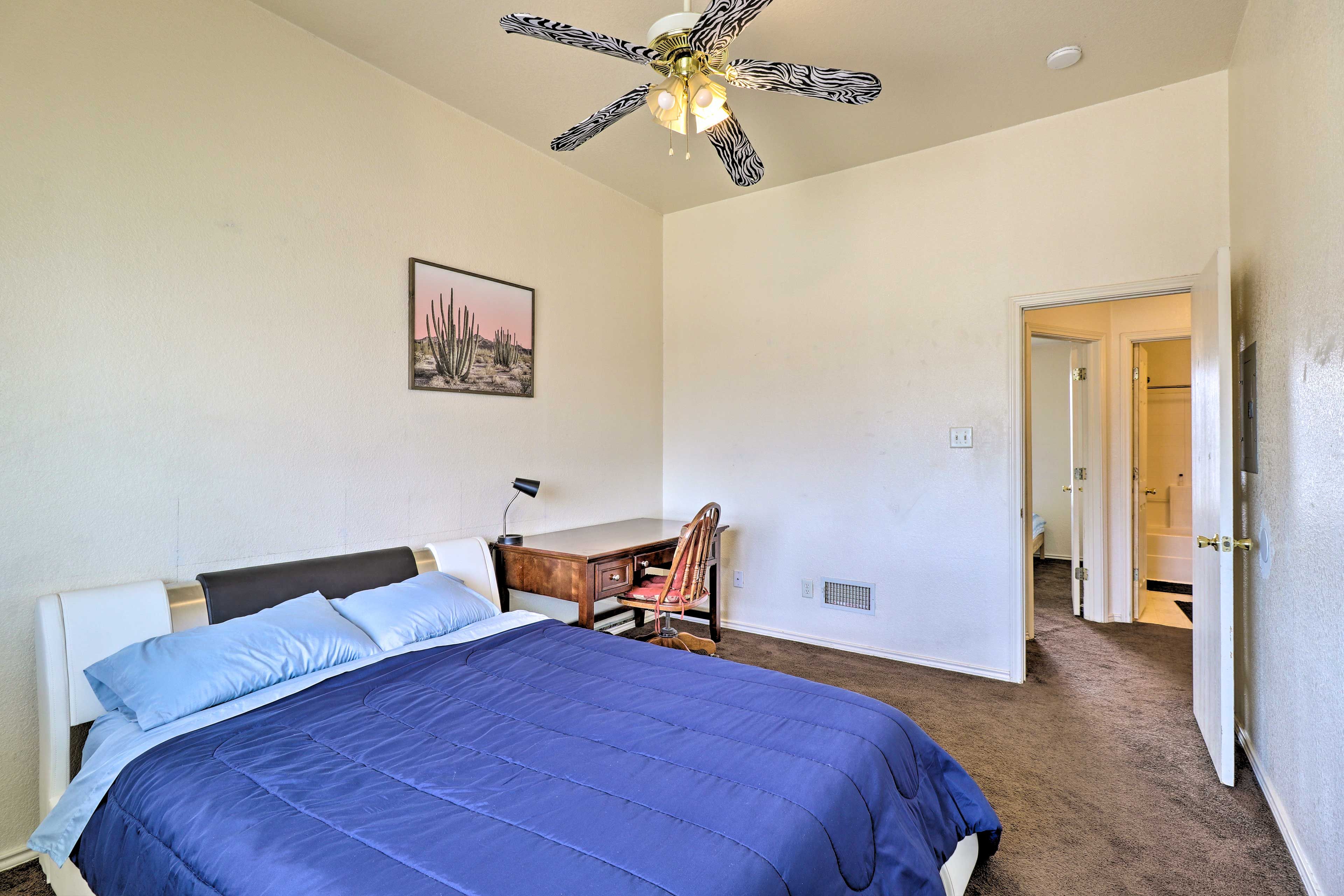 Bedroom 1 | Laptop Friendly | Linens Provided