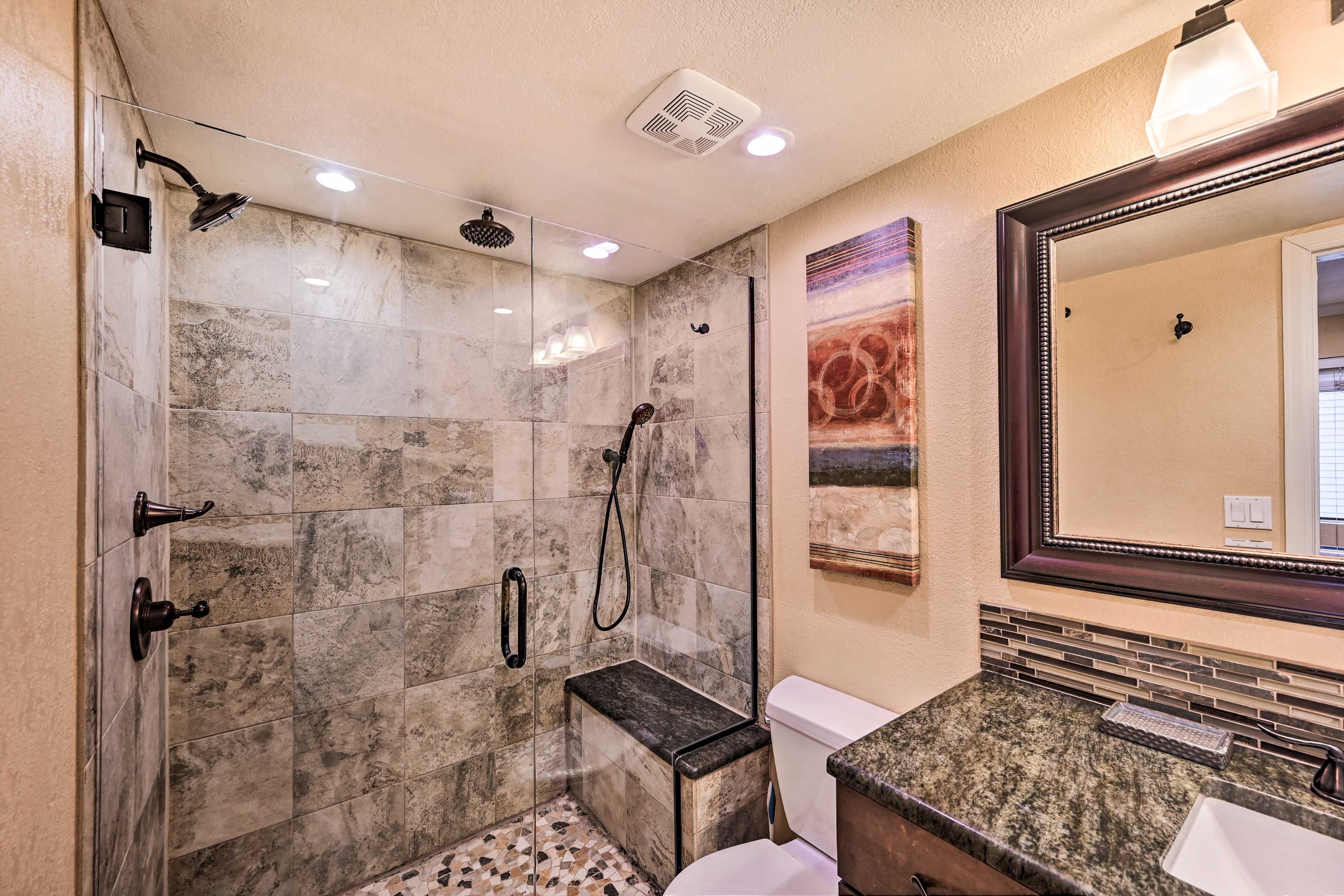 Full Bathroom | 3 Shower Heads