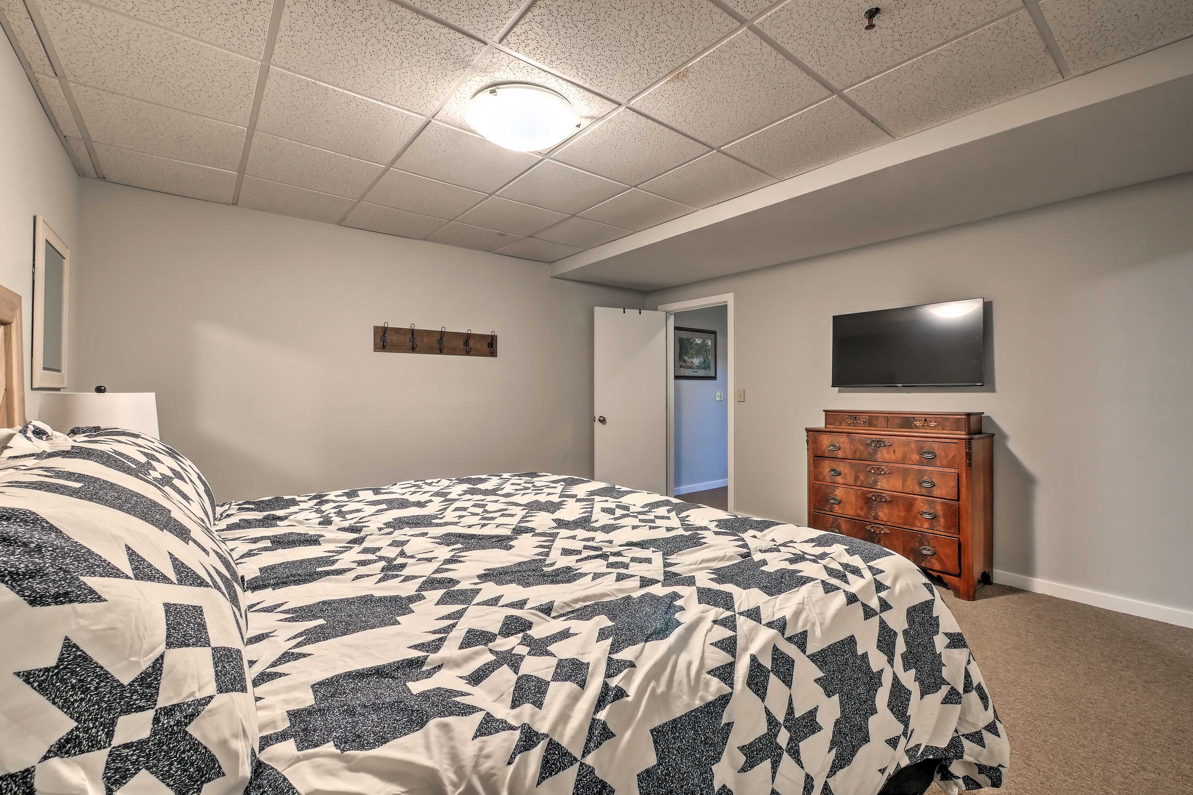Bedroom 2 | Linens Provided