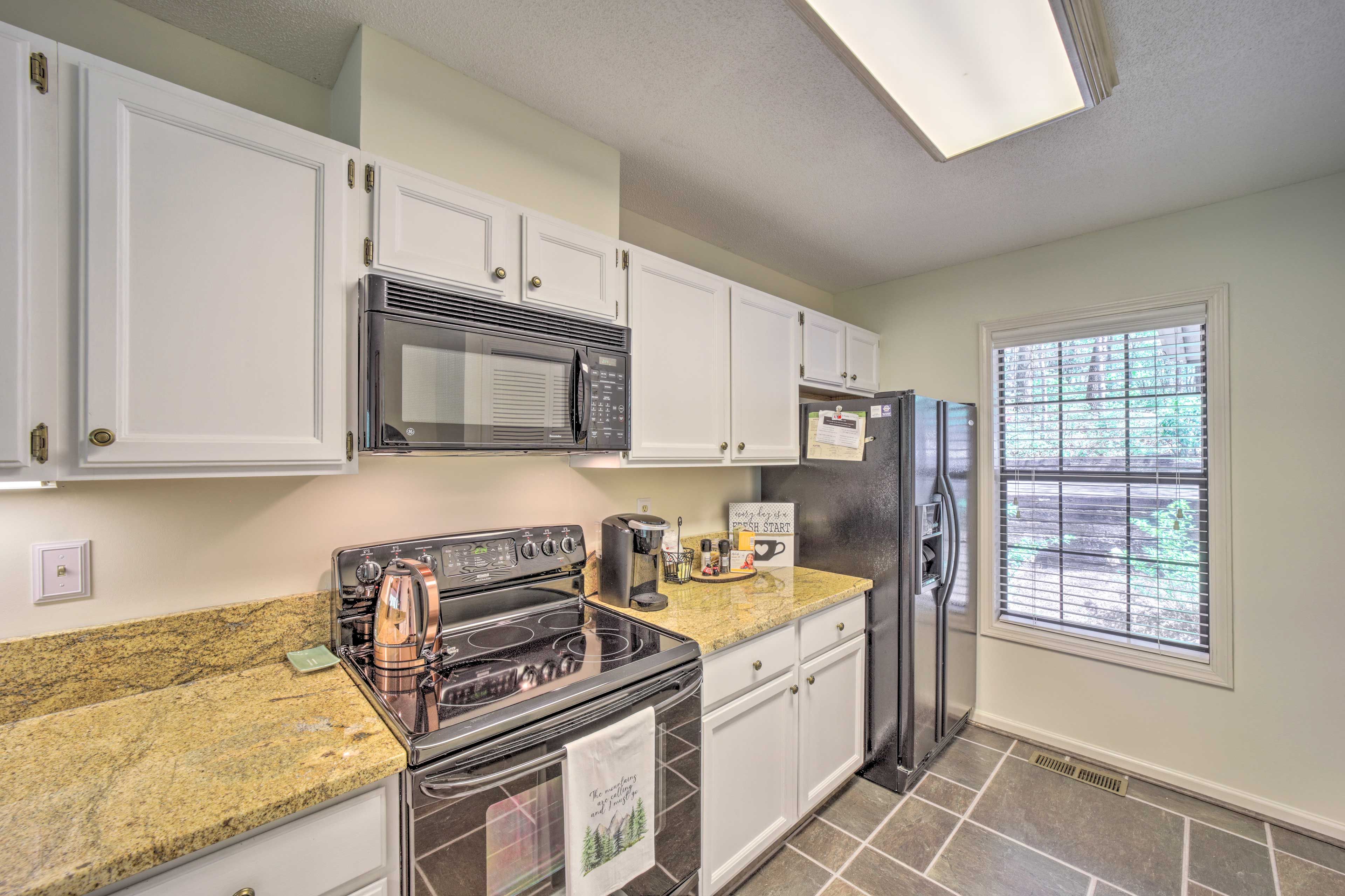 Kitchen | Fully Equipped | Cooking Basics