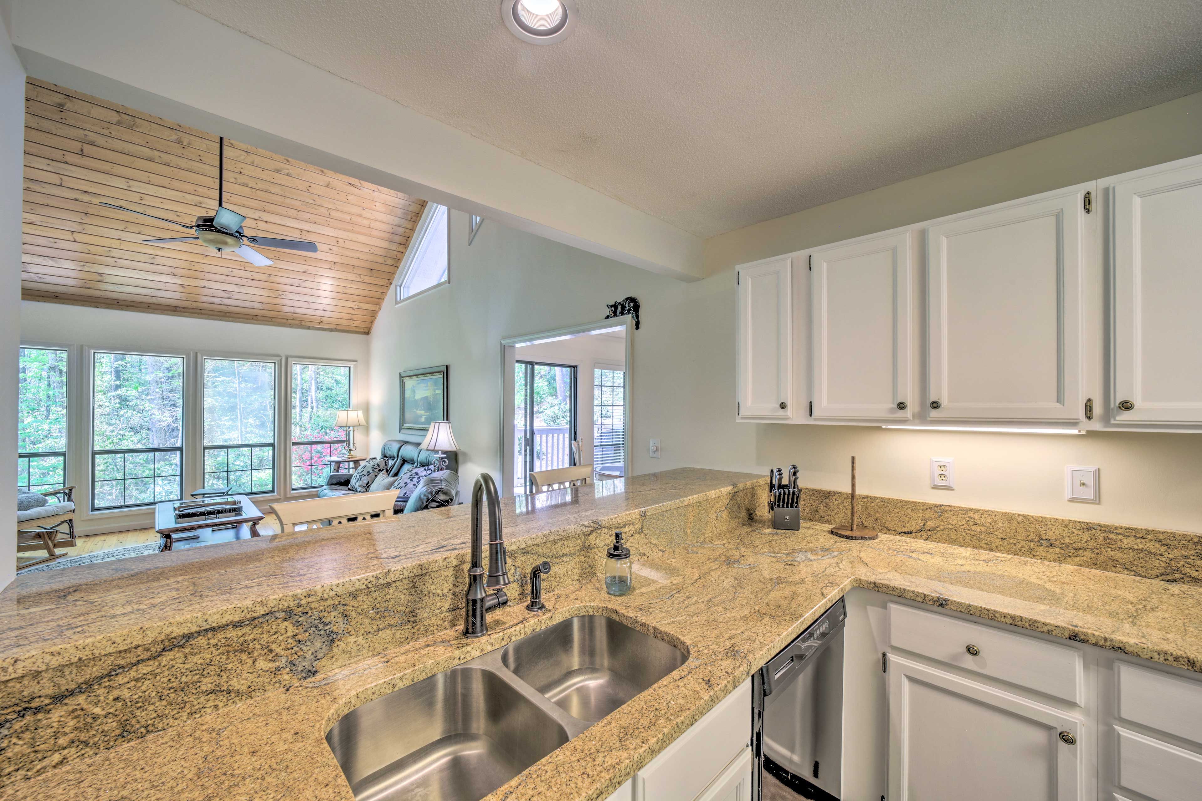 Kitchen | Dishwasher | Toaster